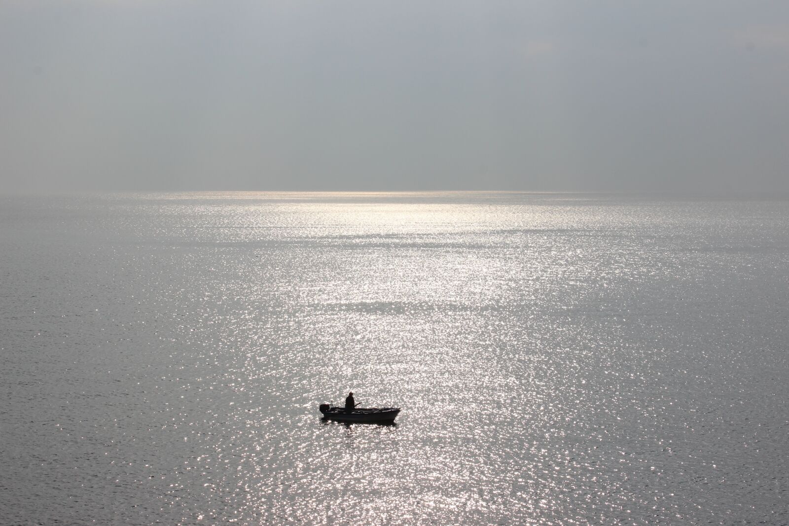 Canon EOS 600D (Rebel EOS T3i / EOS Kiss X5) sample photo. Sea, dawn, sunset photography