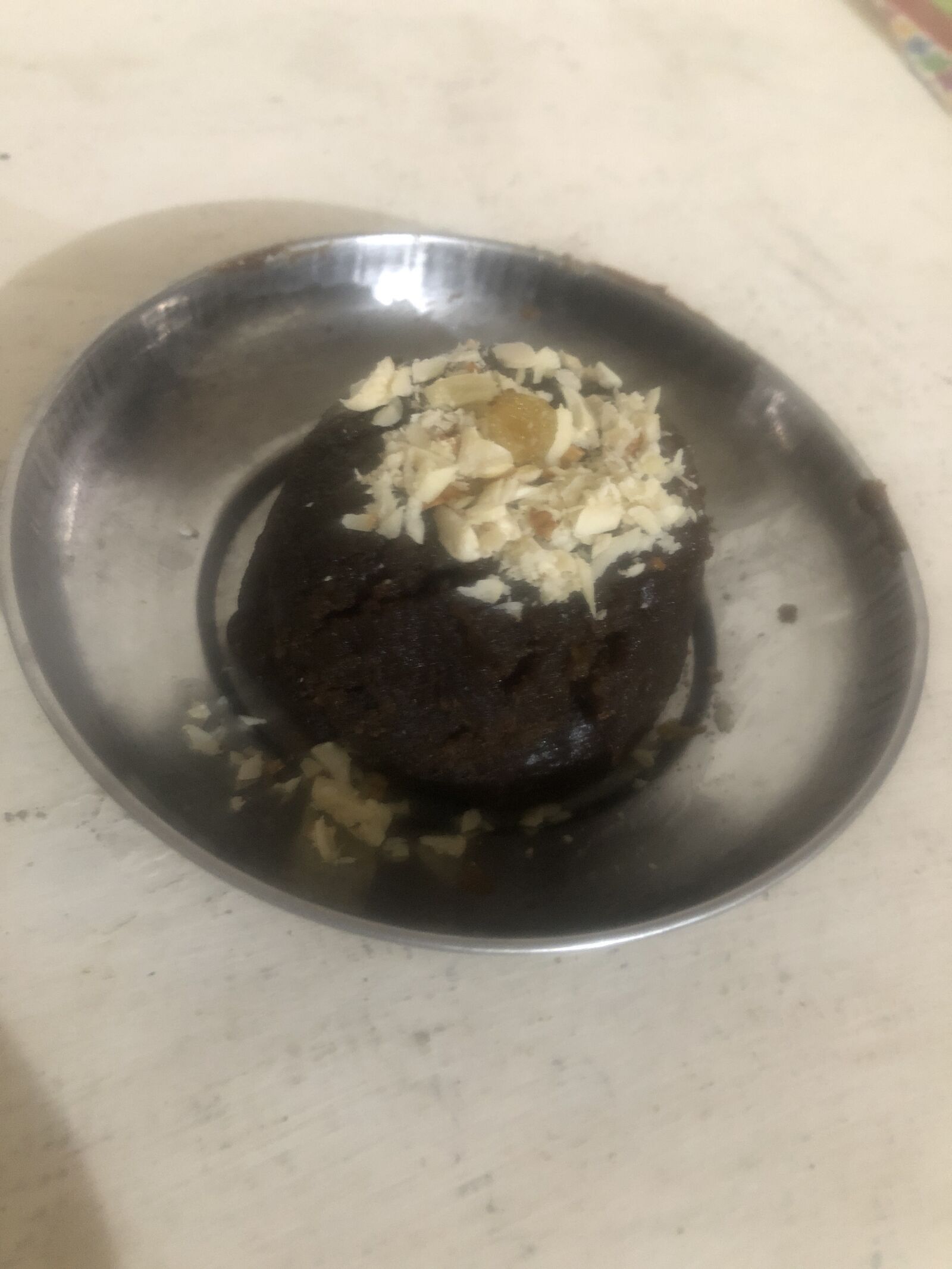 iPhone X back dual camera 4mm f/1.8 sample photo. Cupcake, homemade, tasteinhands photography