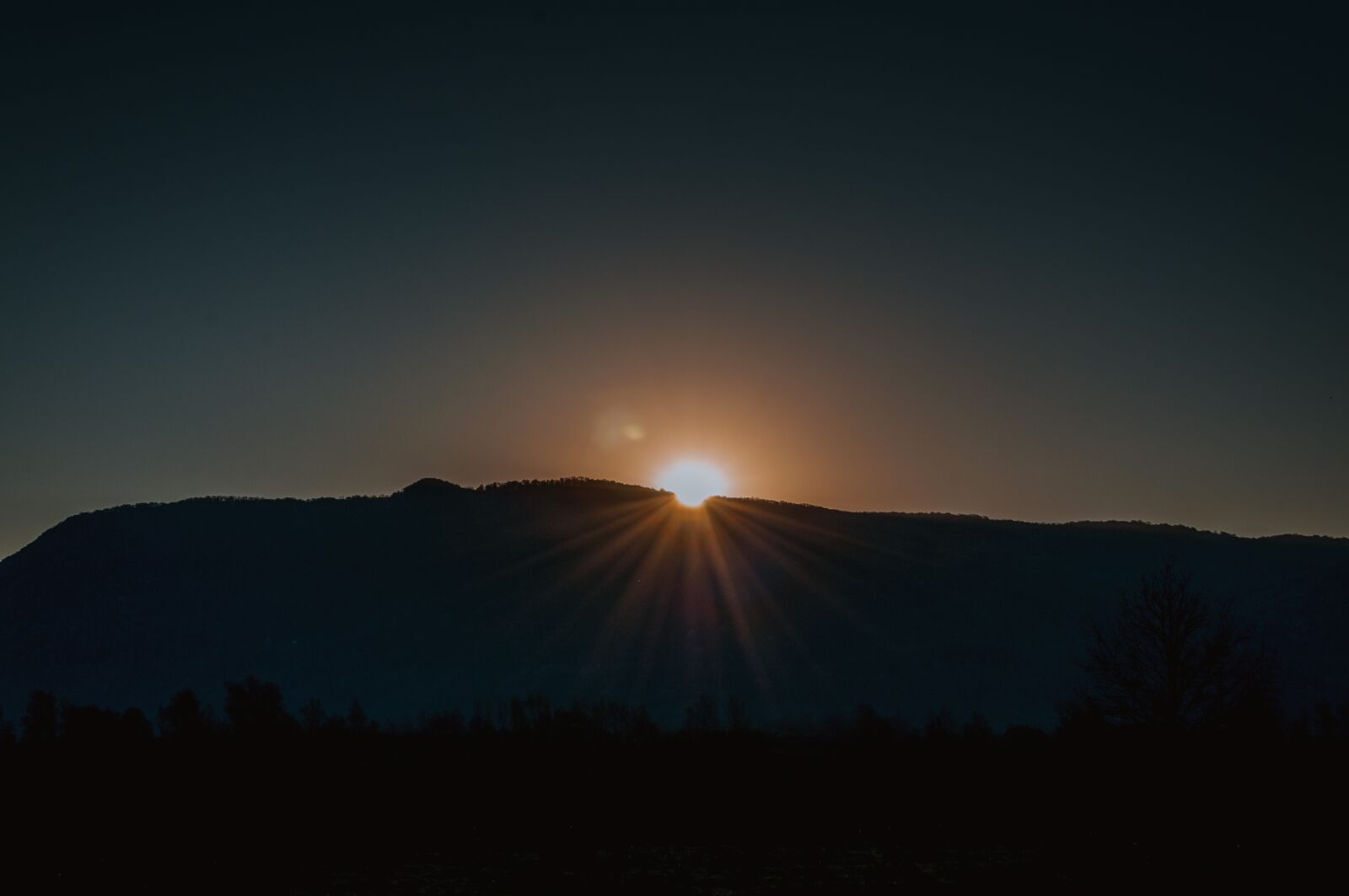 Nikon D90 sample photo. Sunrise, mountain, nature photography