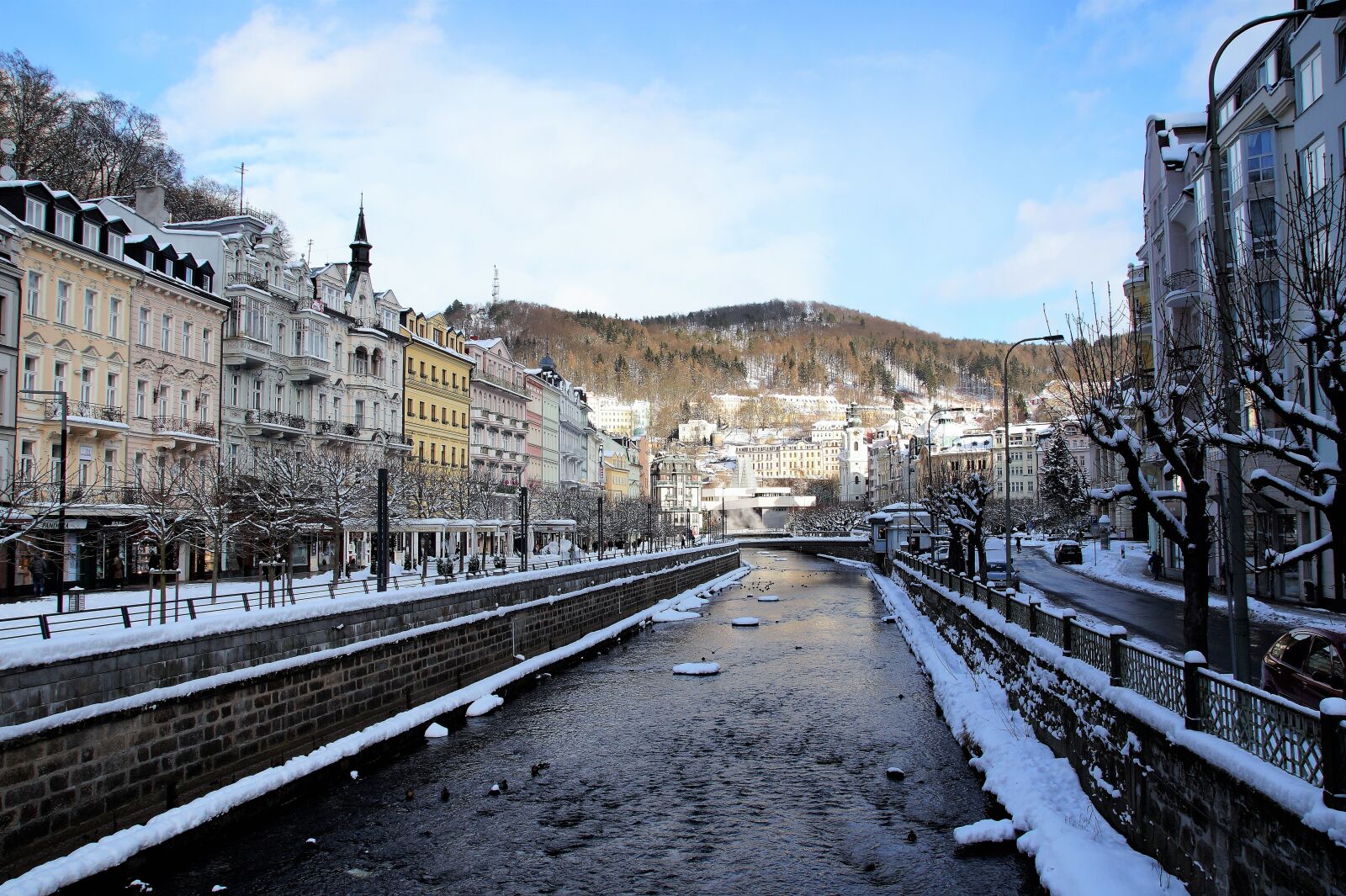 Sony SLT-A58 sample photo. River, city, spa photography