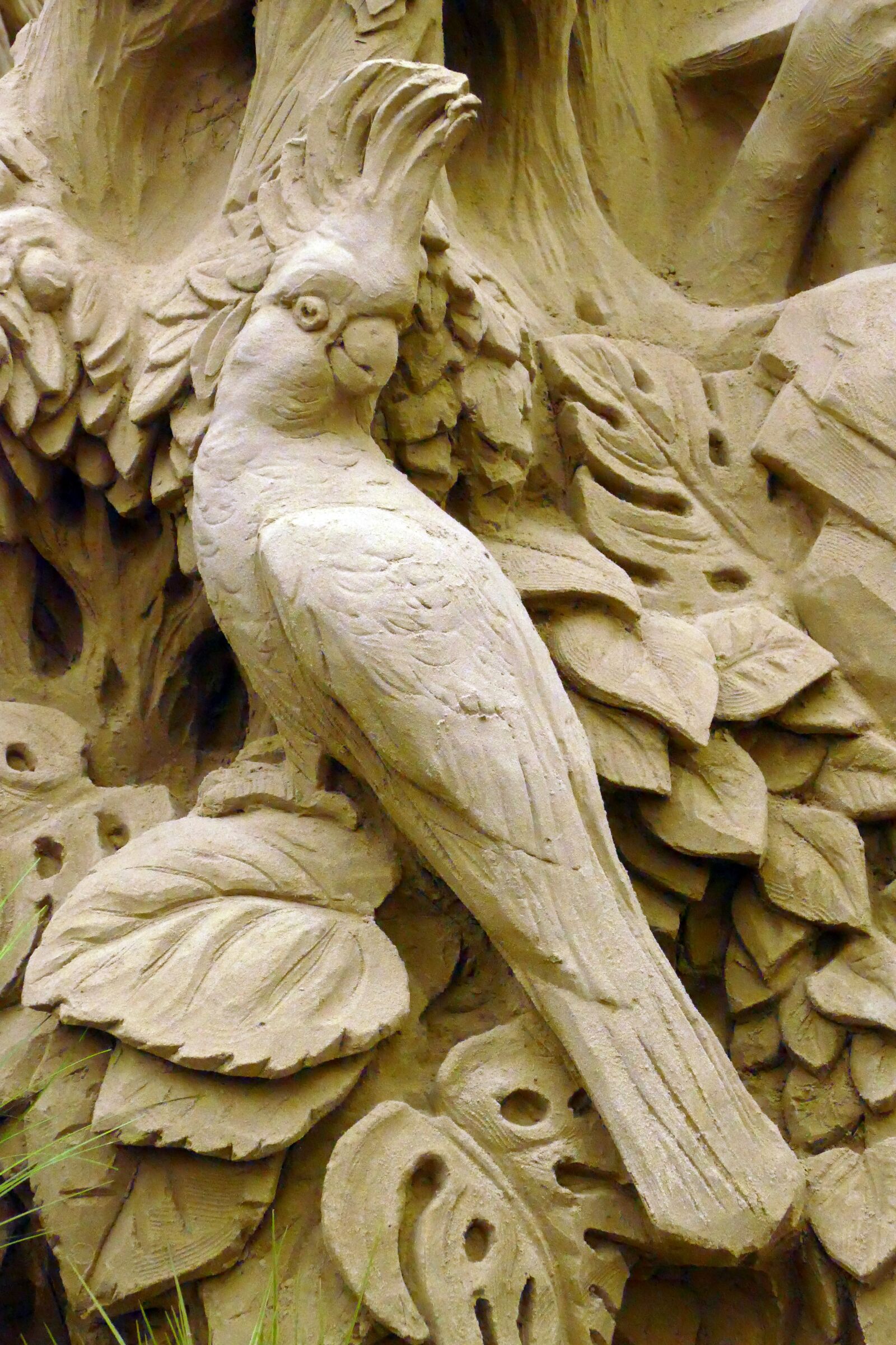 Panasonic Lumix DMC-FZ1000 sample photo. Sand sculpture, sand, sculpture photography