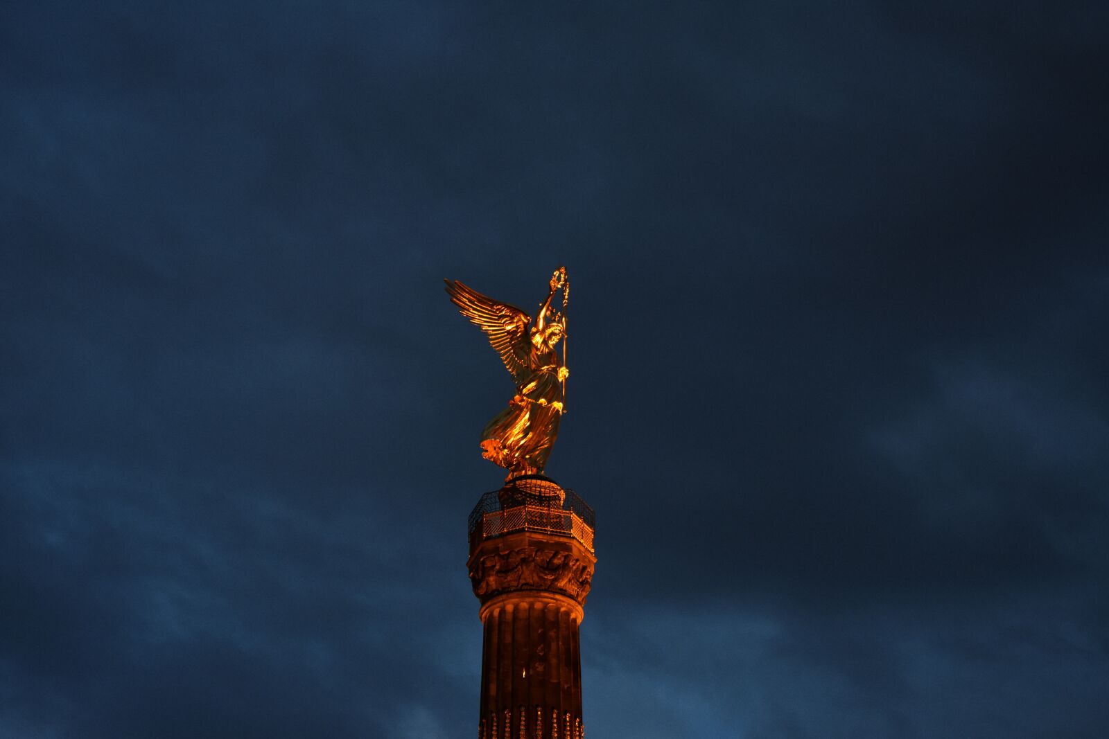 Nikon D3400 sample photo. Berlin, victory column, europe photography