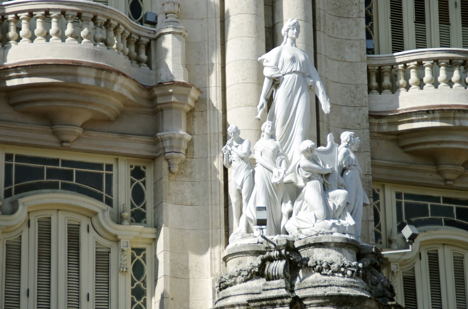 Pentax K-5 sample photo. Cuba, havana, building photography