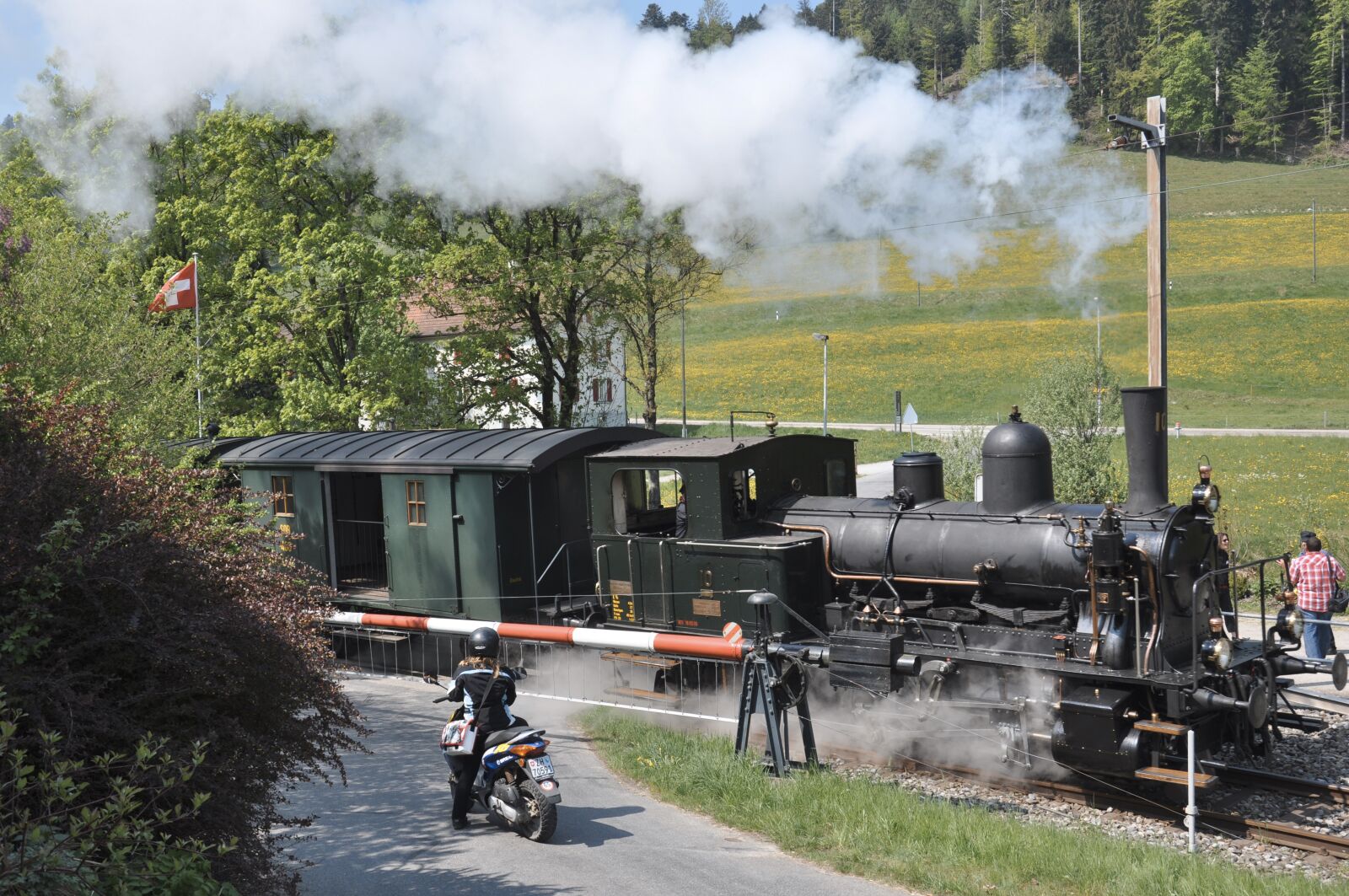 Nikon D90 sample photo. Dvzo, steam locomotive, steam photography