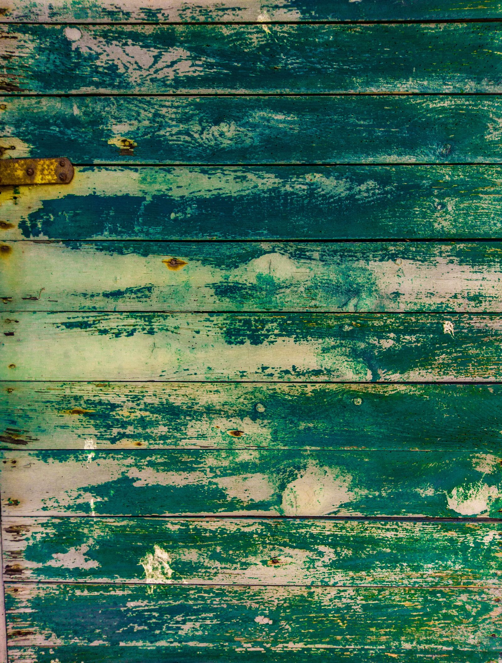 Canon EOS 5D Mark IV sample photo. Wood, door, texture photography