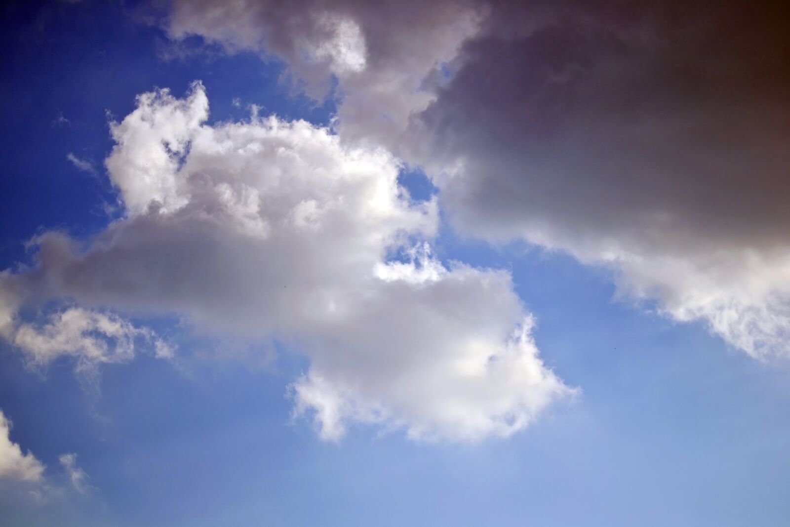 Nikon D3100 sample photo. Clouds, blue sky, beautiful photography