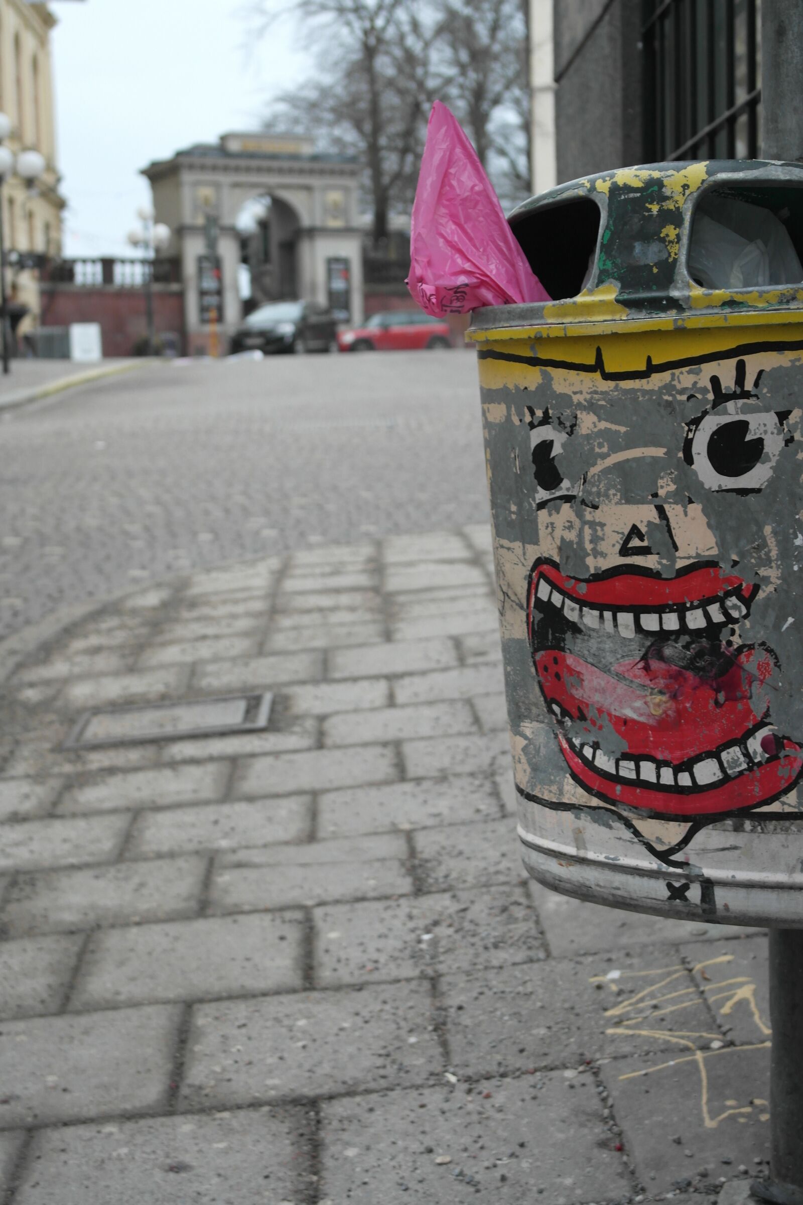 Samsung NX1000 sample photo. Street, city, urban photography