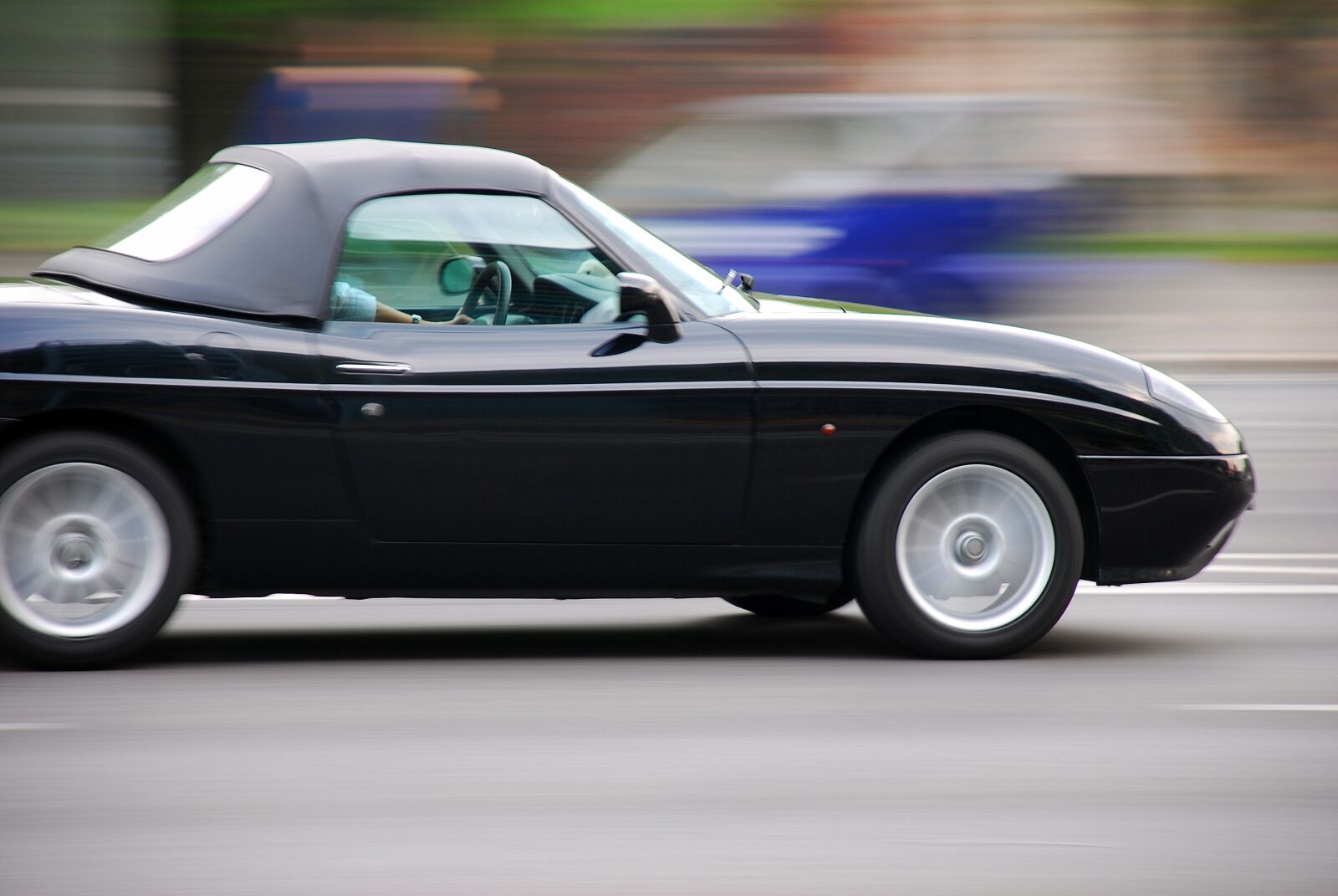 Nikon D80 sample photo. Road, speed, auto photography