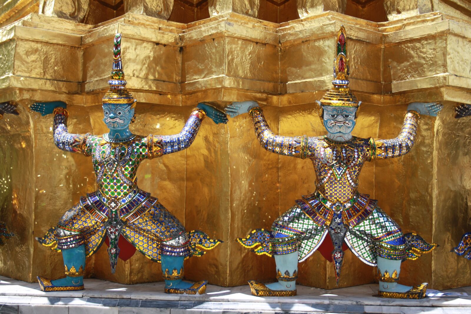 Canon EOS 1000D (EOS Digital Rebel XS / EOS Kiss F) sample photo. Thailand, bangkok, grand palace photography