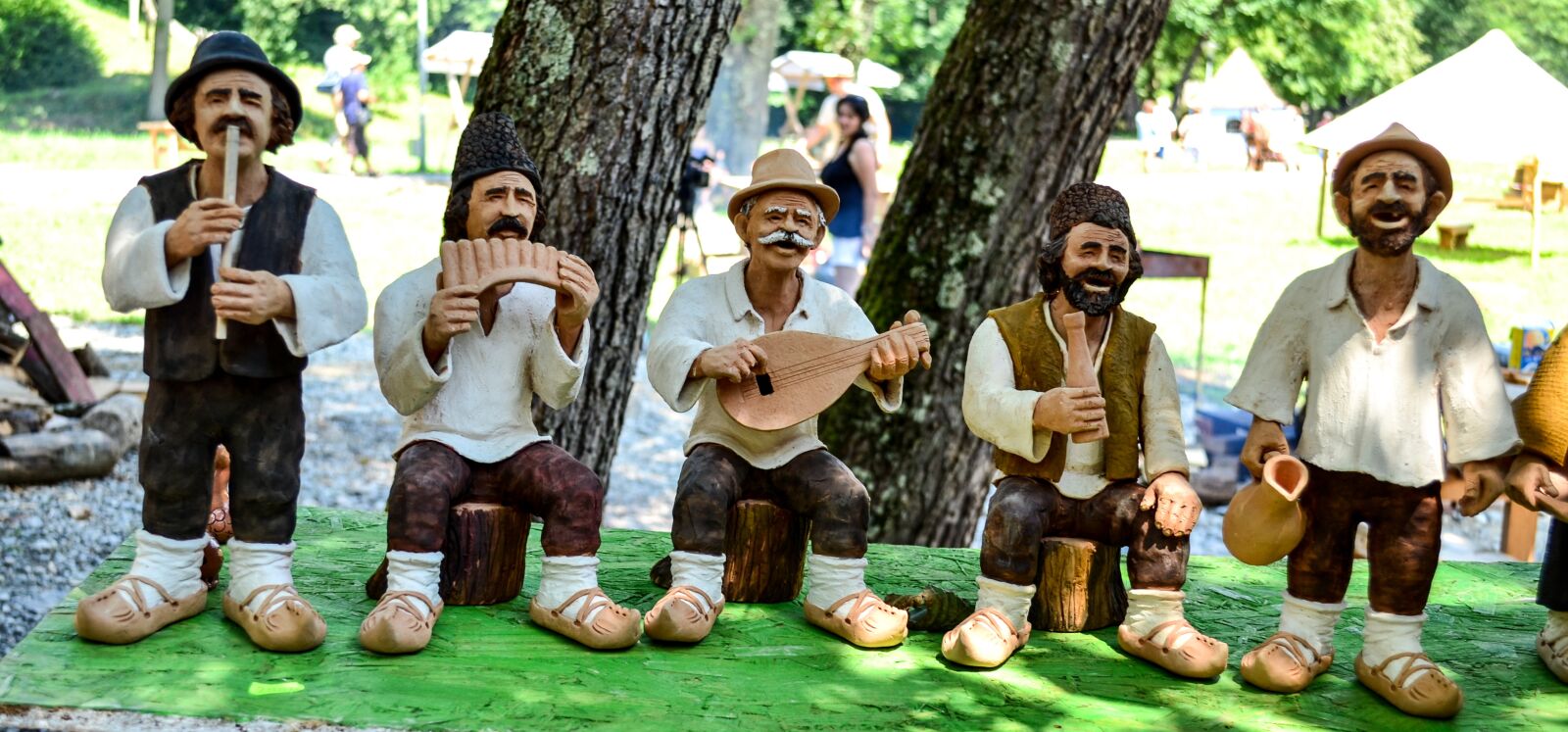 Nikon D3100 sample photo. Figurine, porcelain, villager photography