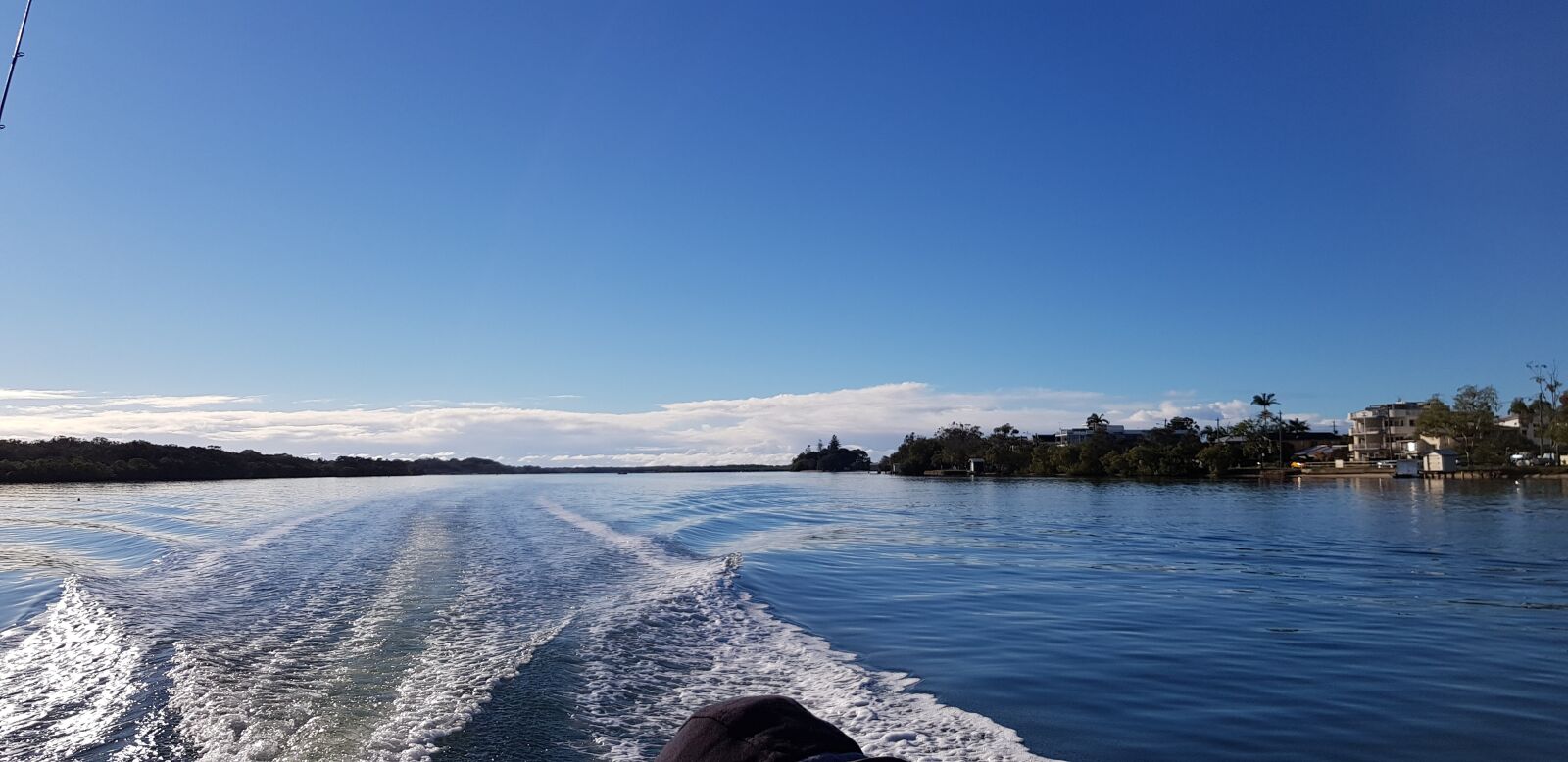 Samsung Galaxy S8 sample photo. Boat wake, maroochy river photography