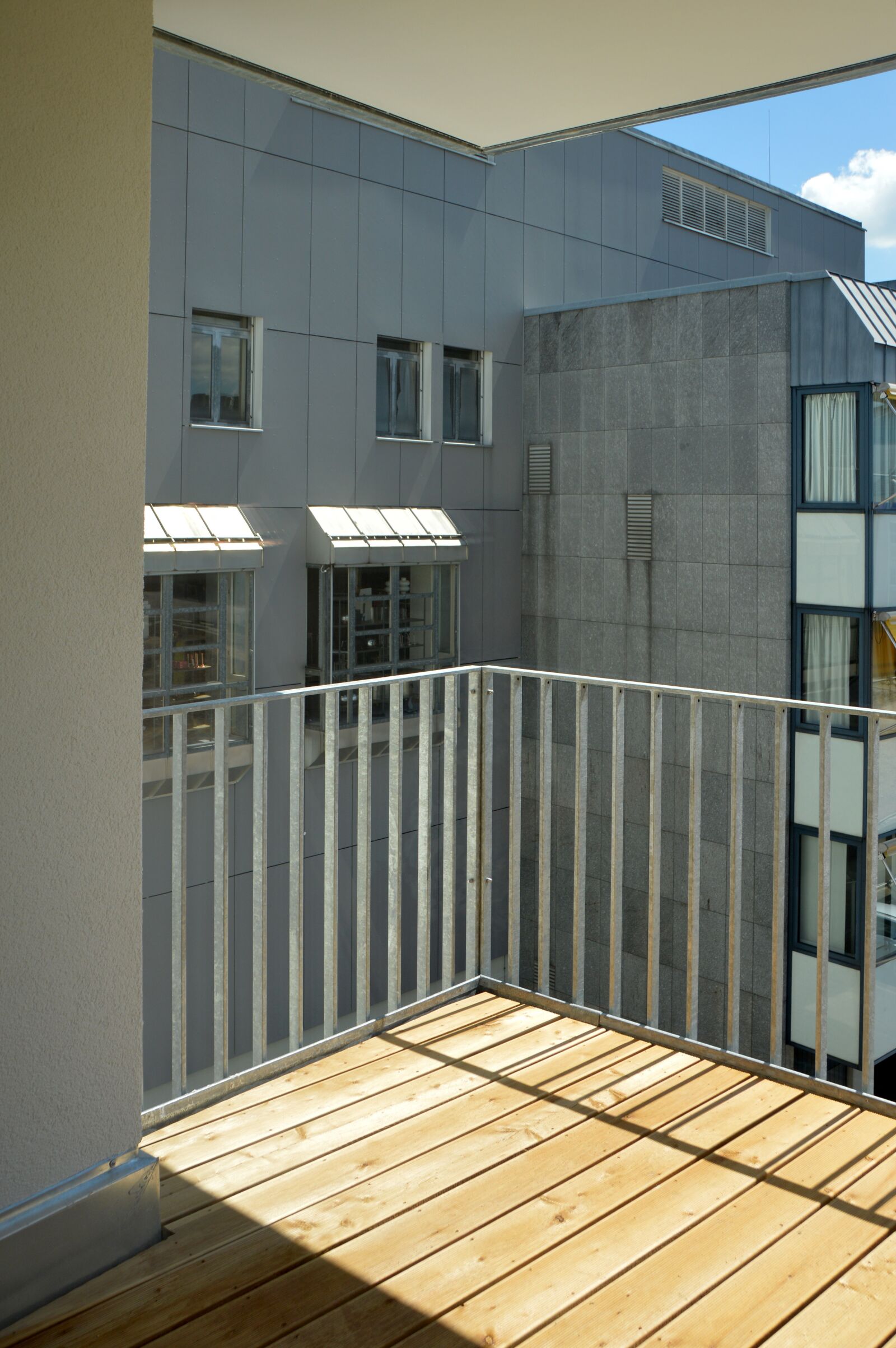 Nikon D3200 sample photo. Balcony, view, skyscraper photography