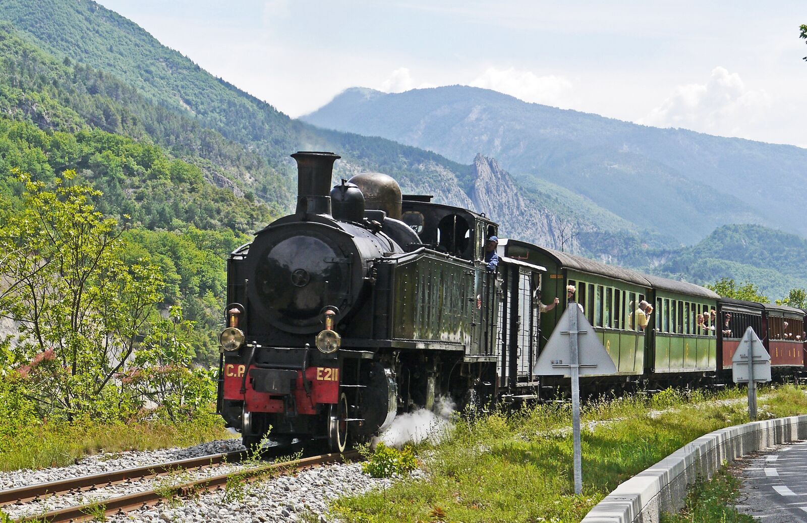 Panasonic Lumix DMC-GH3 sample photo. Steam locomotive, mallet, metrspur photography