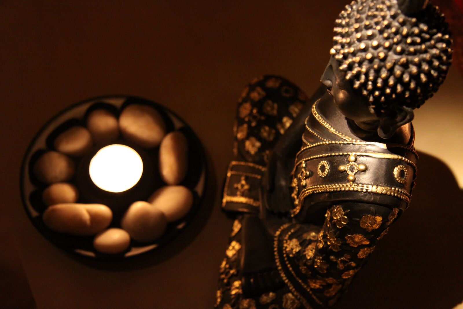 Canon EOS 50D sample photo. Buddha, candle, relaxation photography