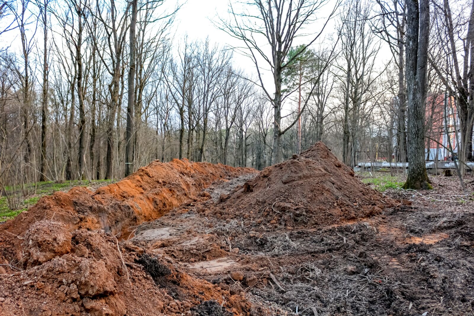 Canon EOS 100D (EOS Rebel SL1 / EOS Kiss X7) sample photo. Trench, land, digging photography
