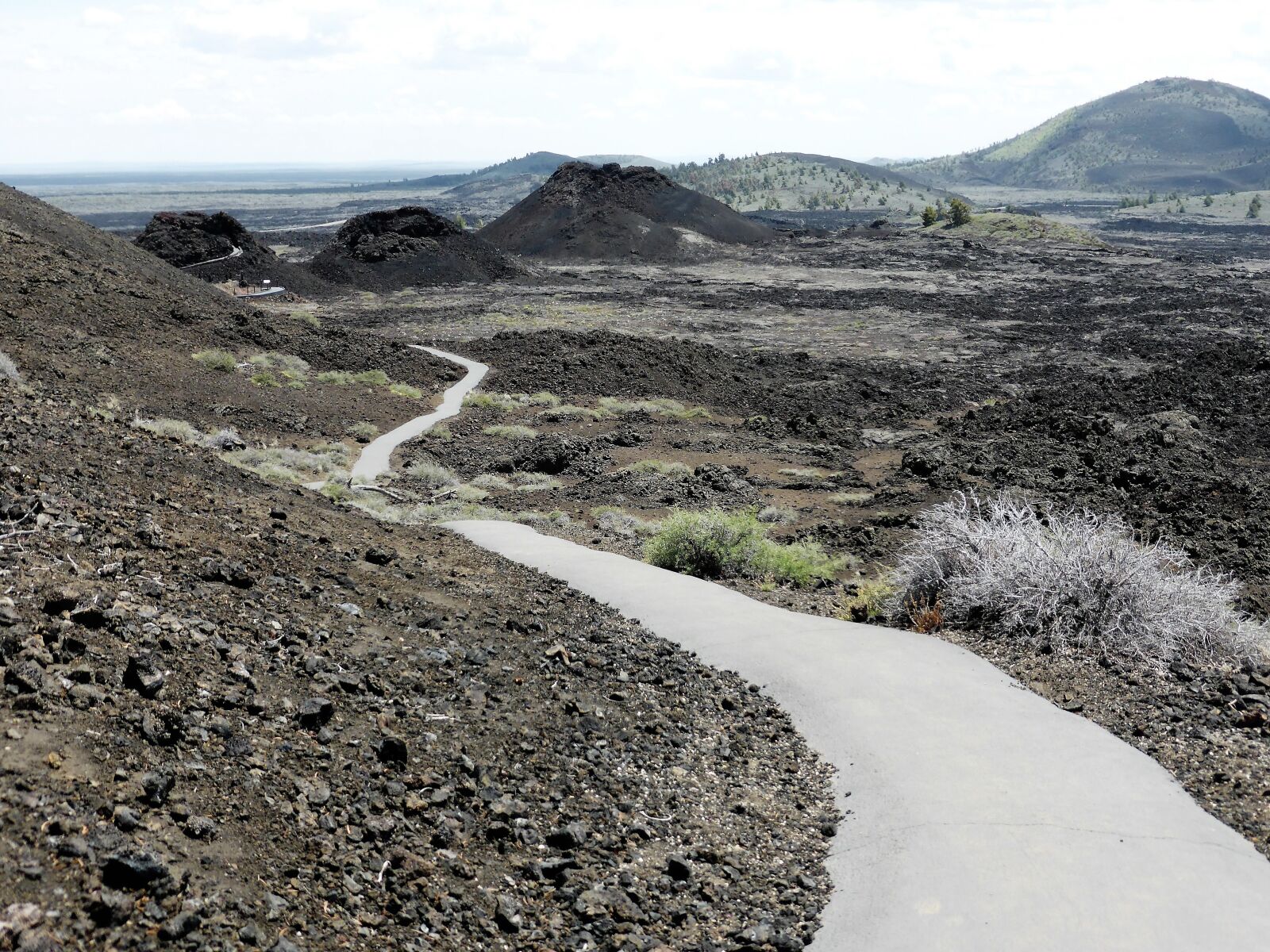 Panasonic Lumix DMC-ZS30 (Lumix DMC-TZ40) sample photo. Nature, lava, craters of photography
