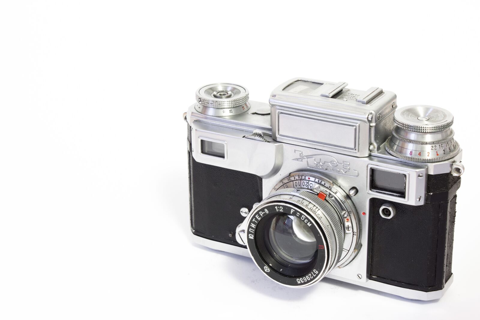 Canon EOS 600D (Rebel EOS T3i / EOS Kiss X5) sample photo. Camera, analog, zeiss photography