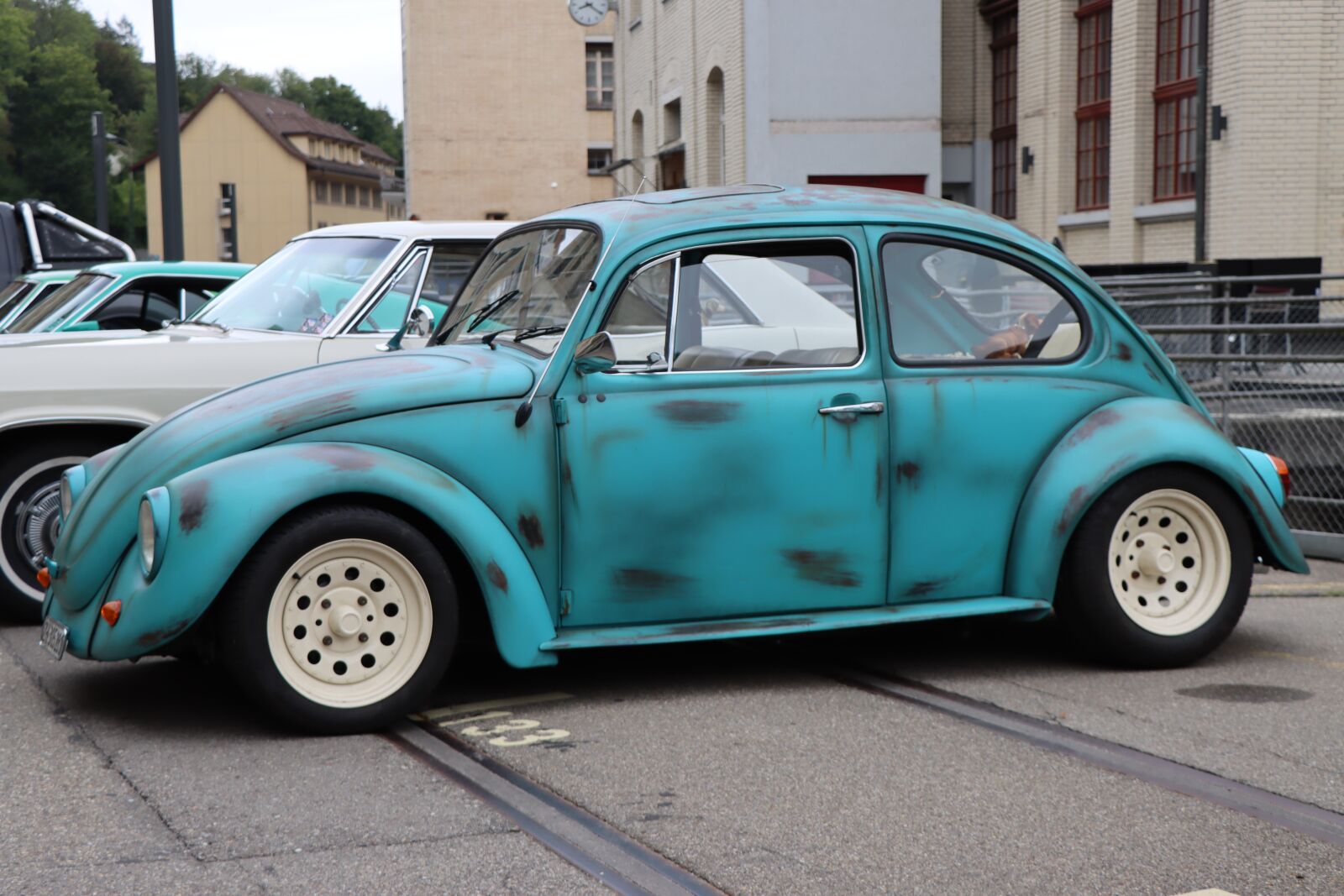 Canon EOS 90D sample photo. Volkswagen, beetle, auto photography