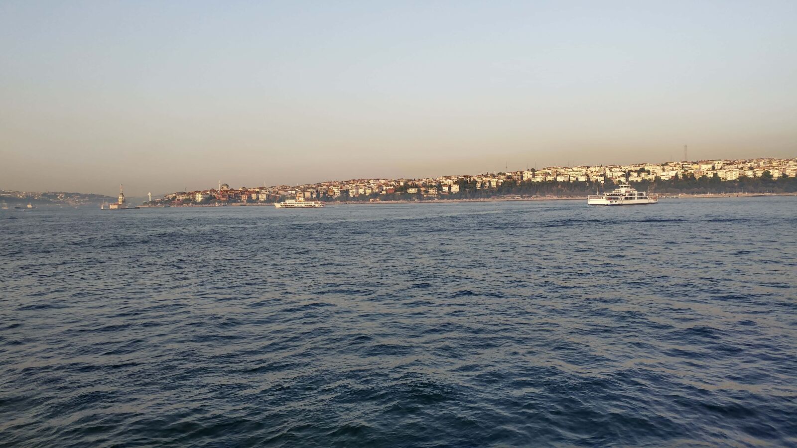 LG G5 sample photo. Water, sunset, watercraft, sea photography