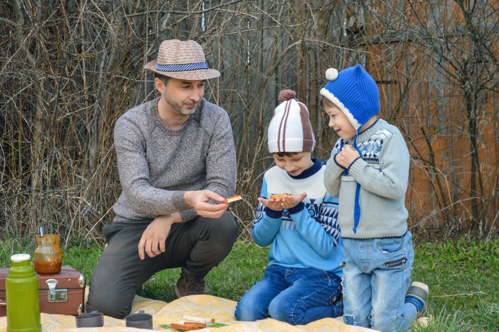 Nikon D3200 sample photo. Family, father, kids photography