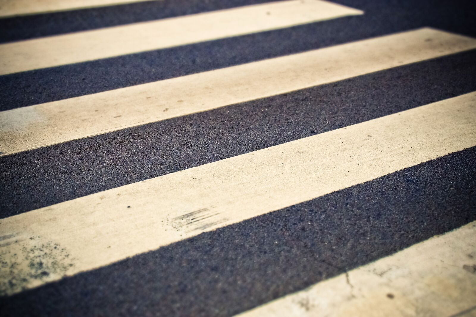 Olympus OM-D E-M10 sample photo. Road, crosswalk, pedestrian crossing photography