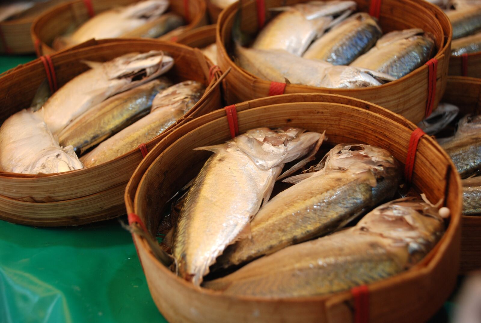 Nikon D80 sample photo. The basket, seafood, food photography