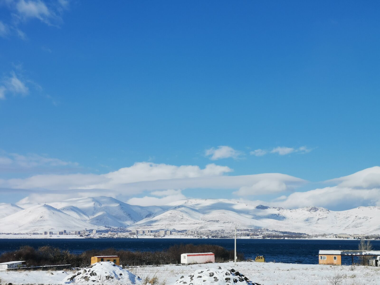 HUAWEI HMA-L29 sample photo. Mountains, armenia, winter photography