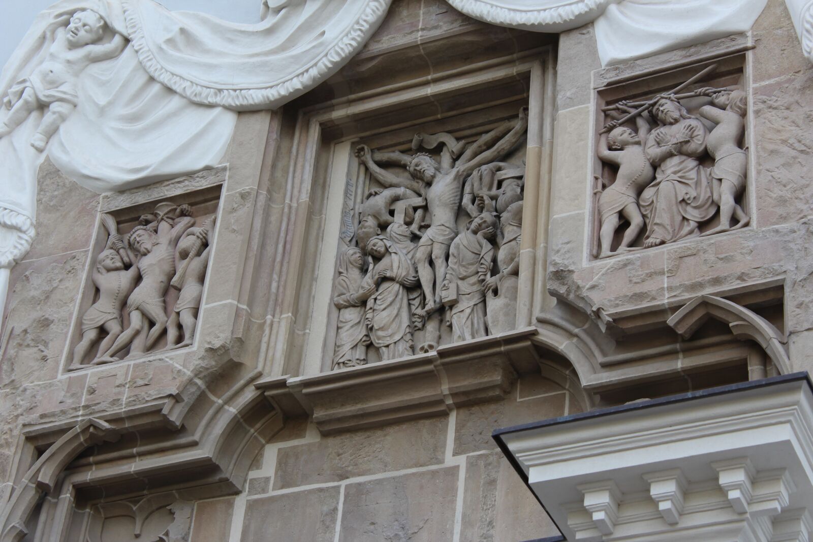 Canon EOS 1200D (EOS Rebel T5 / EOS Kiss X70 / EOS Hi) sample photo. Marble, sculpture, architecture photography