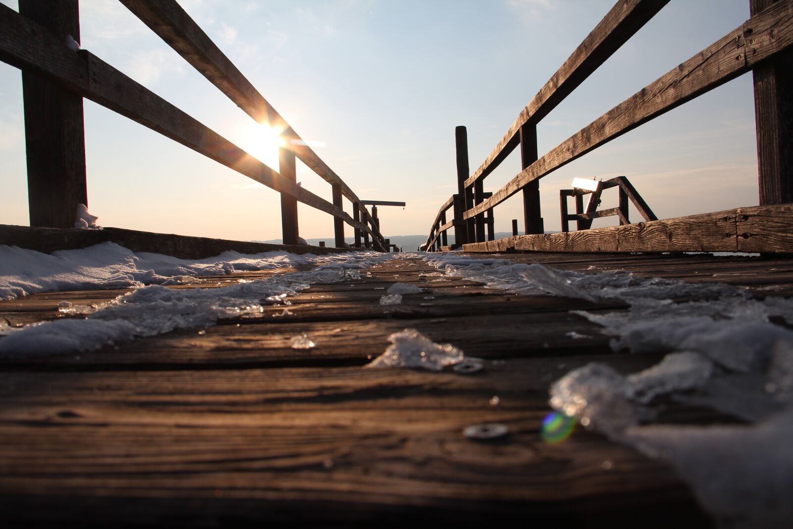 Canon EOS 600D (Rebel EOS T3i / EOS Kiss X5) sample photo. Wood, sunset, nature photography