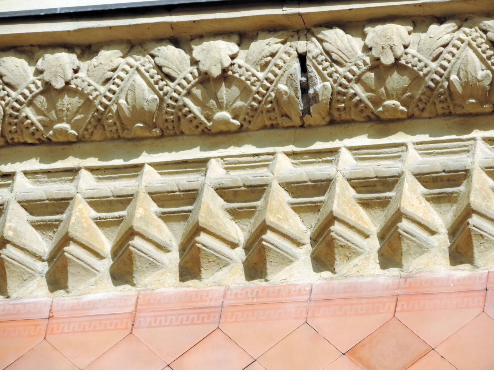 Nikon Coolpix P520 sample photo. Architecture, decoration, culture, traditional photography
