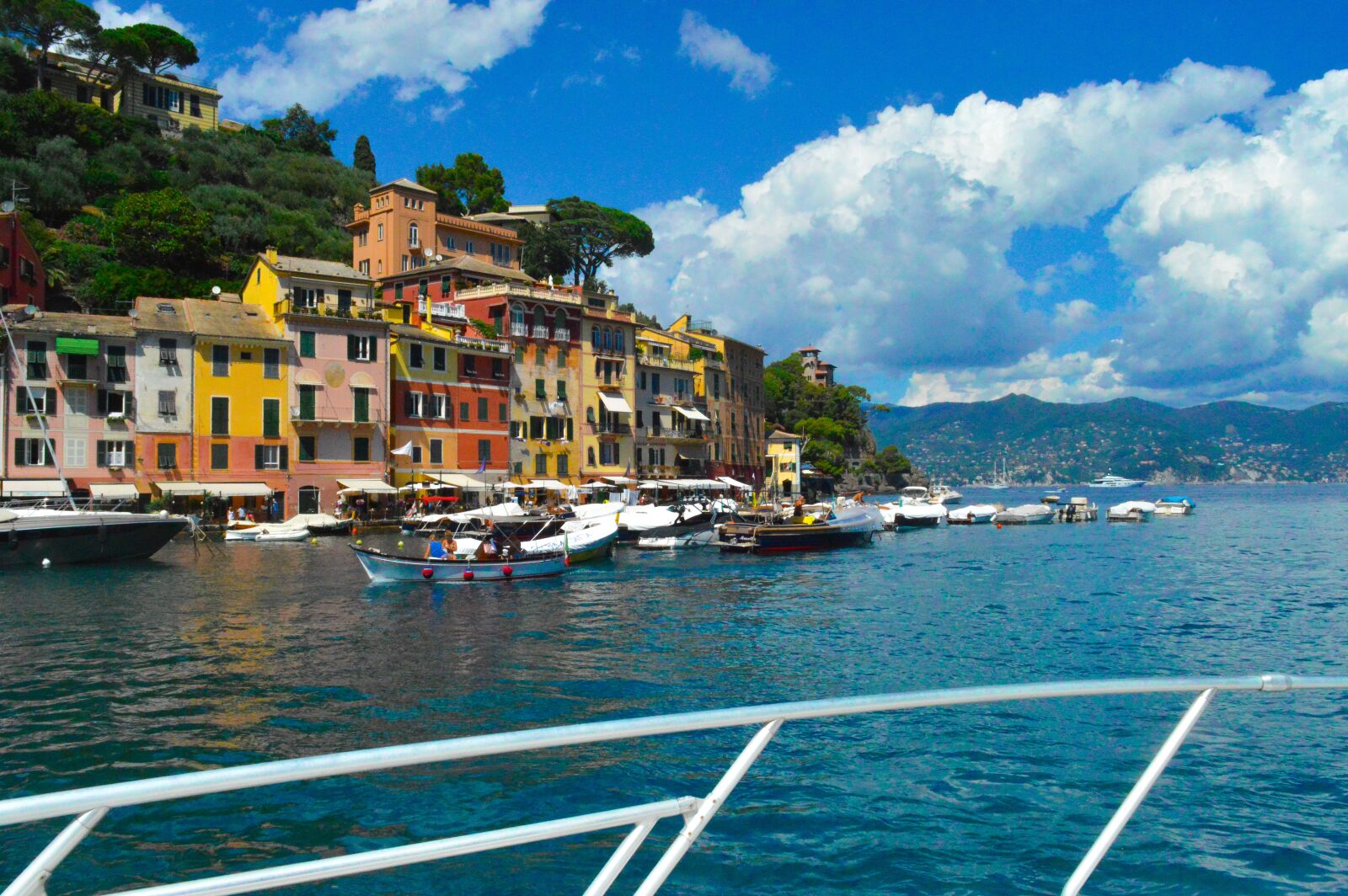 Nikon D3200 sample photo. Portofino, liguria, yacht photography