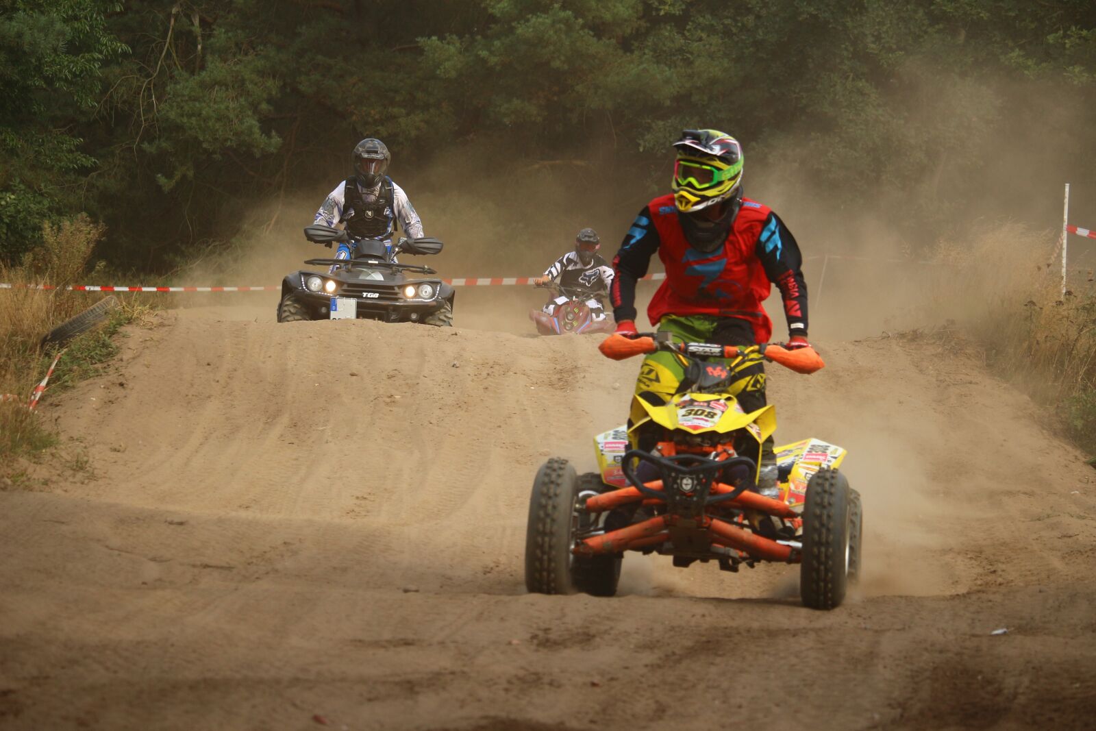 Canon EOS 100D (EOS Rebel SL1 / EOS Kiss X7) sample photo. Motorsport, motocross, cross photography