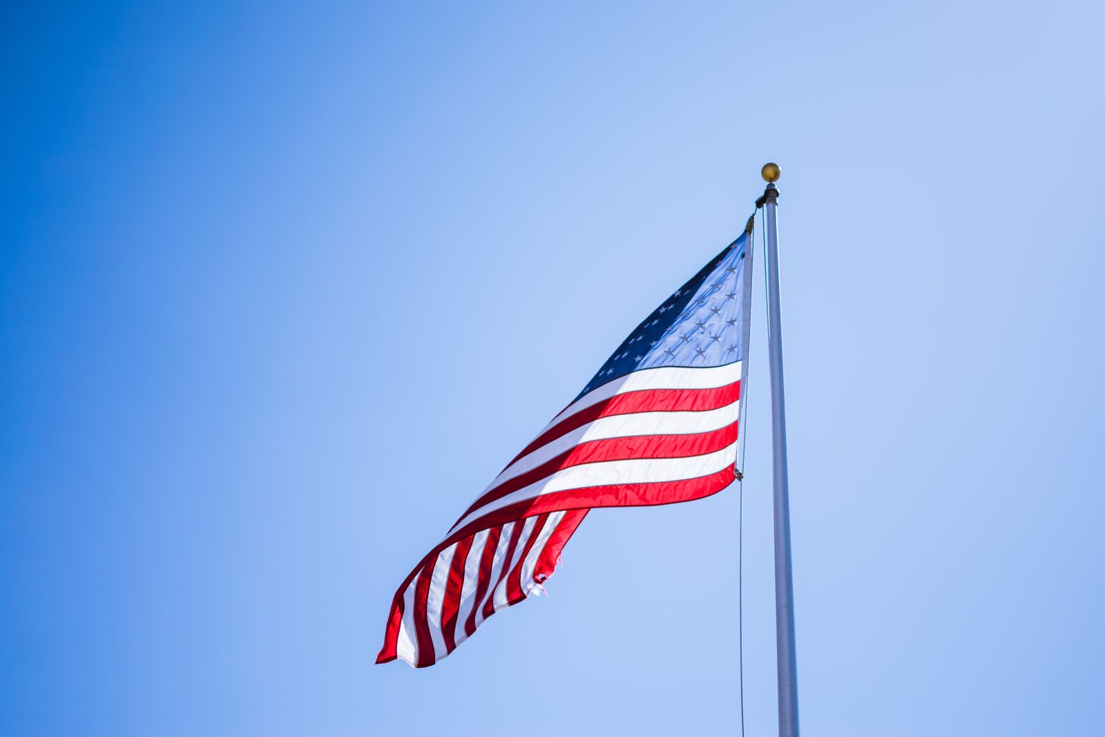 Nikon D5300 sample photo. Wind, flag, sky photography