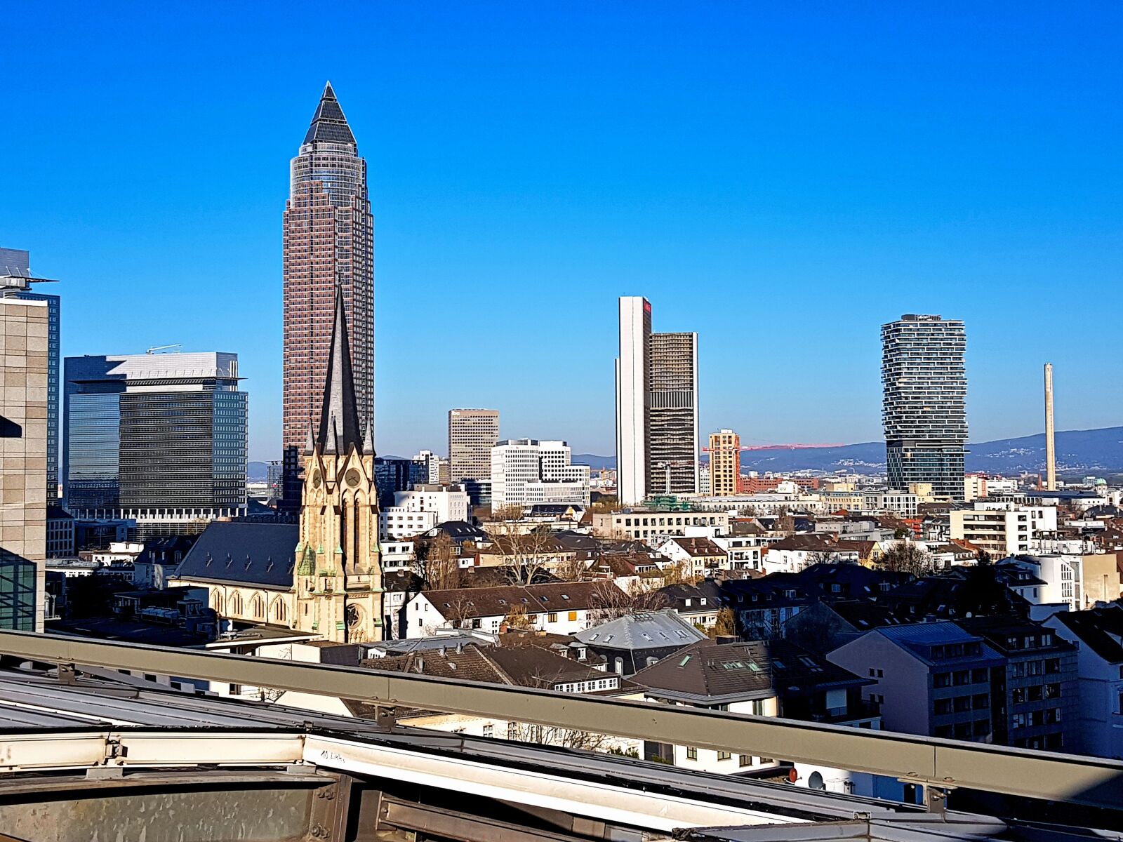 Samsung Galaxy S8 sample photo. Frankfurt, mainhatten, skyline photography