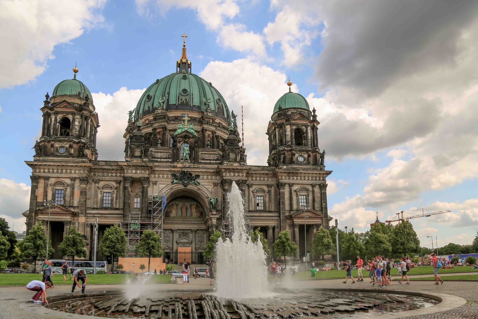 Canon EF 24-105mm F4L IS USM sample photo. The berlin cathedral, berliner photography
