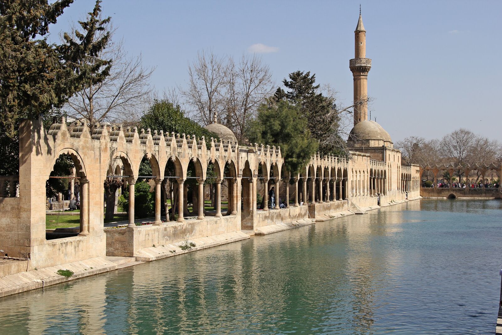 Canon EOS 60D sample photo. Sanliurfa, fish lake, religious photography