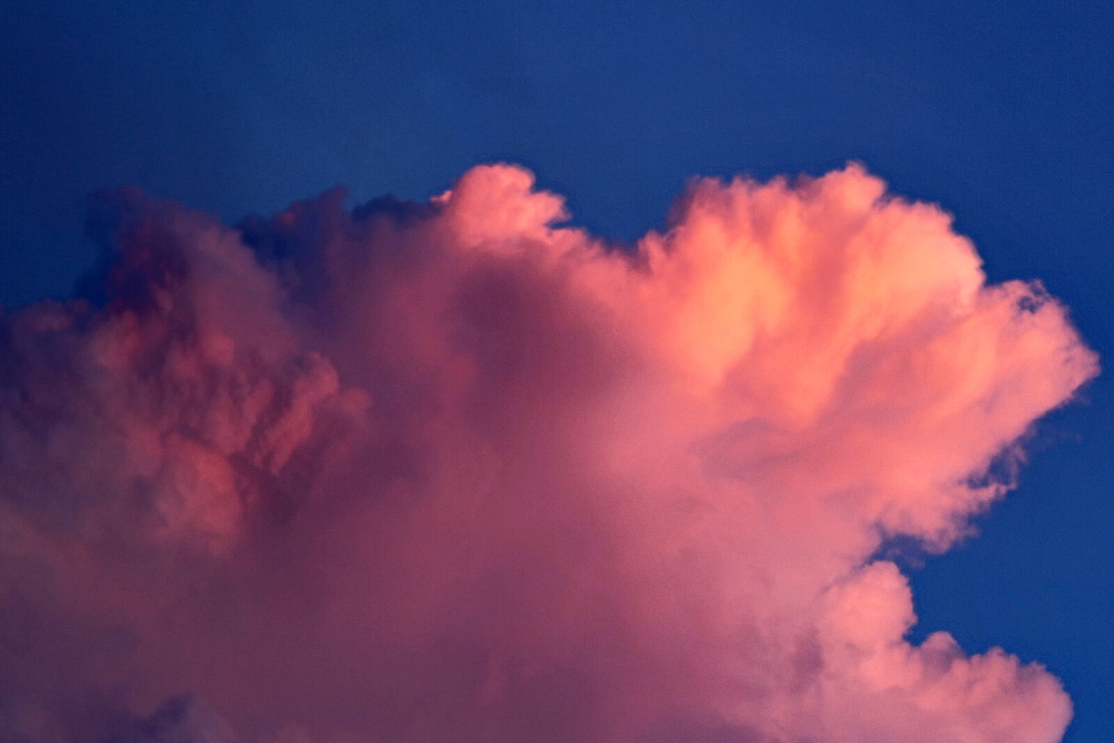 Canon EOS 650D (EOS Rebel T4i / EOS Kiss X6i) sample photo. Atmosphere, blue, cloudiness, clouds photography