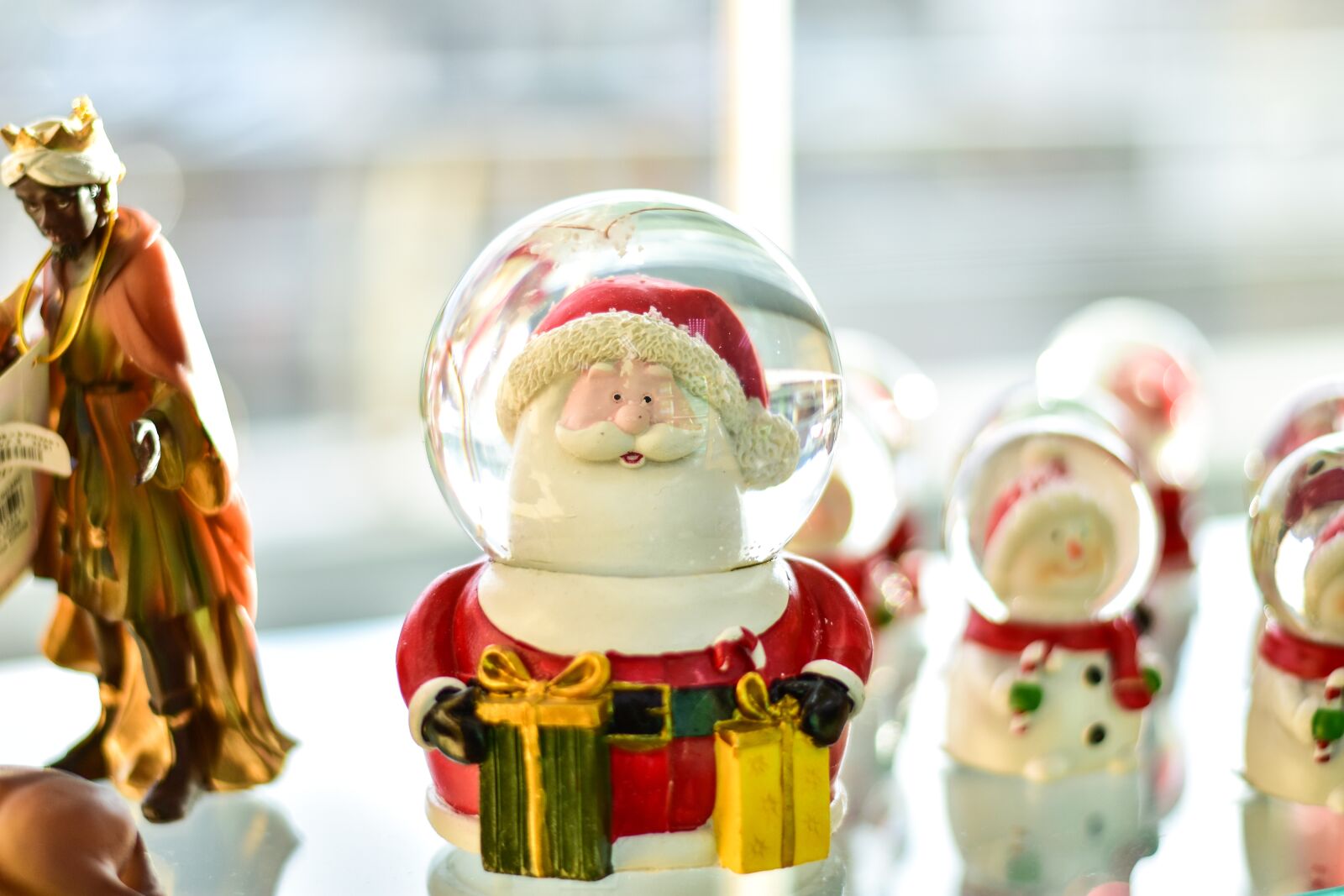 Nikon D3400 sample photo. Santa claus, christmas, ornament photography