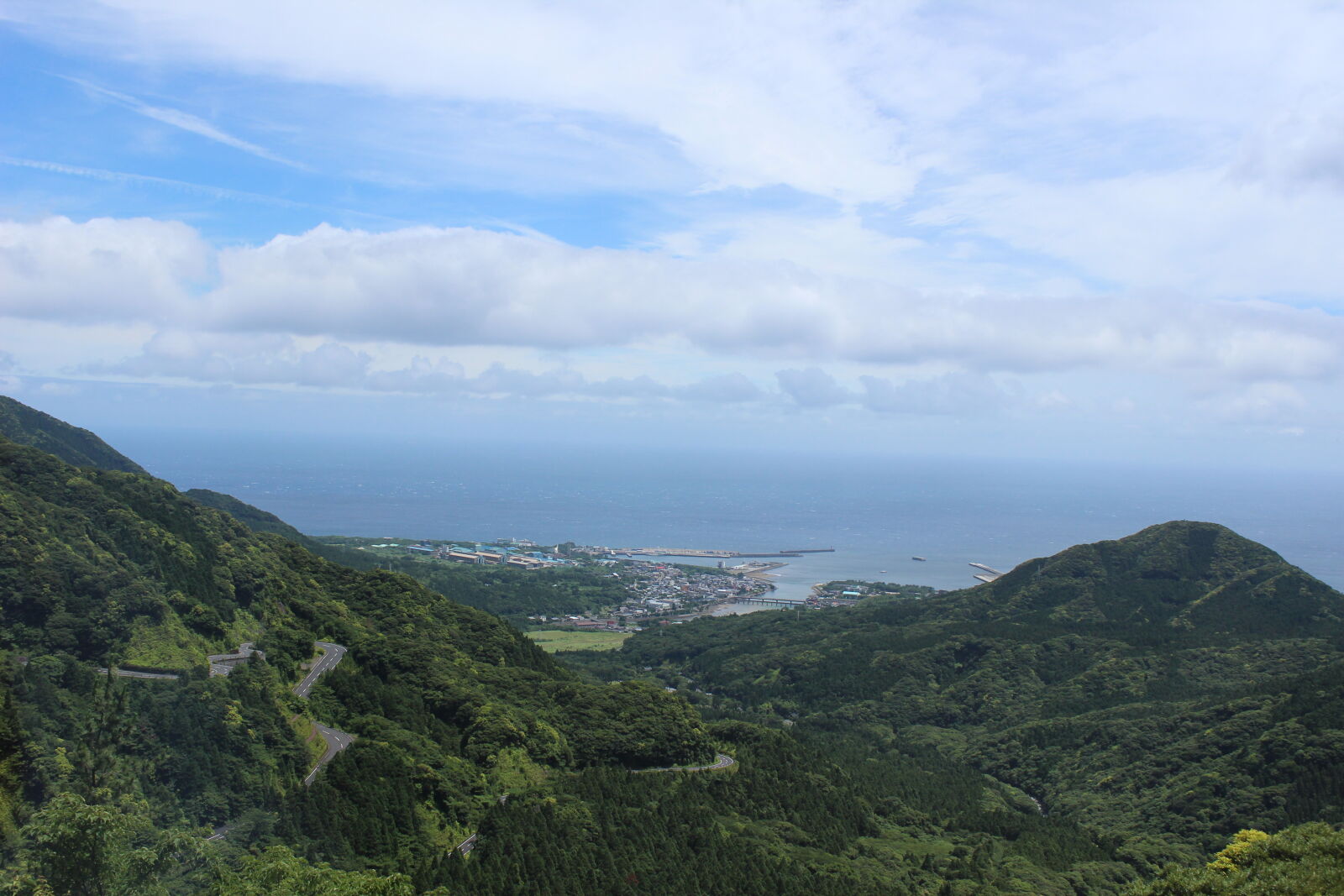 Canon EOS 600D (Rebel EOS T3i / EOS Kiss X5) sample photo. Landscape photography
