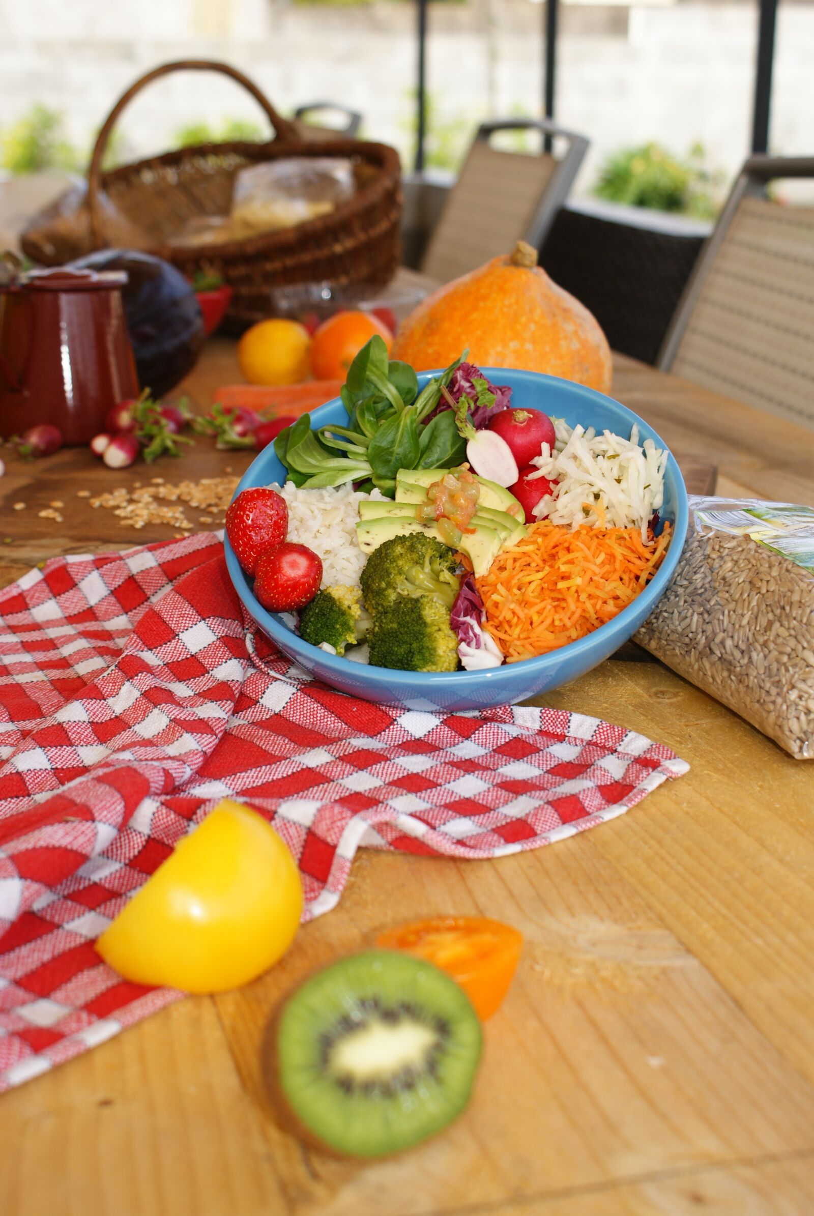 Sony Alpha DSLR-A200 sample photo. Fruit, vegetables, power photography