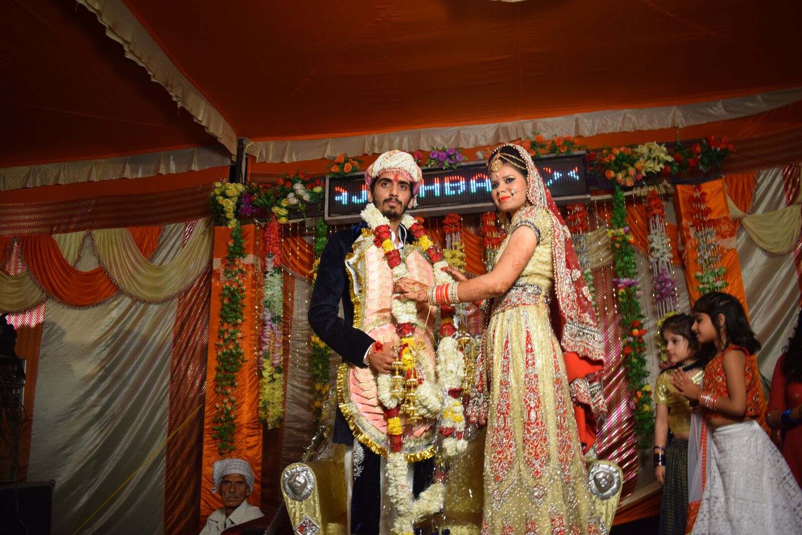 Nikon D3300 sample photo. Marriage, people, group photography