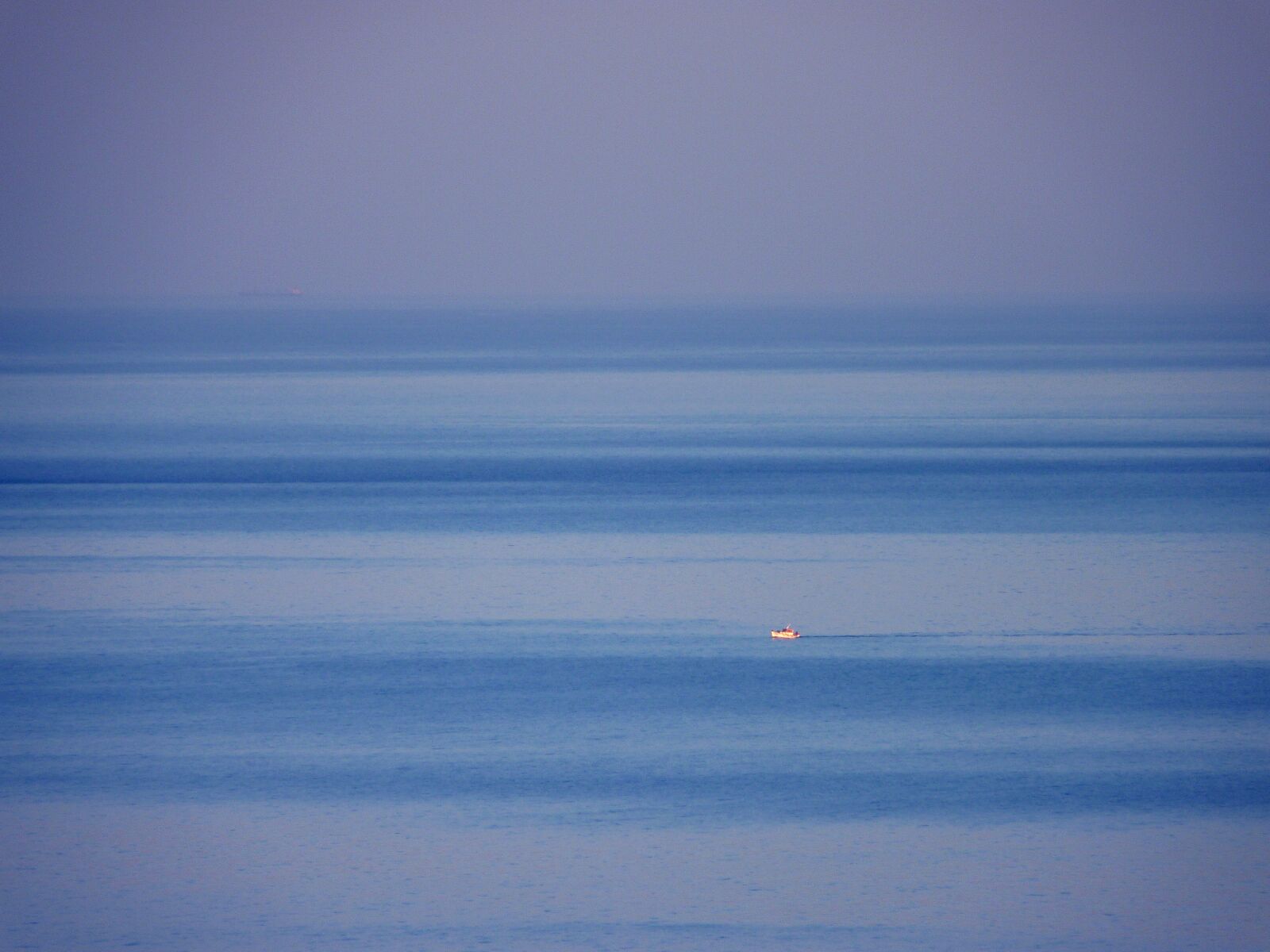 Panasonic Lumix DMC-FZ35 (Lumix DMC-FZ38) sample photo. Sea, horizon, ocean photography
