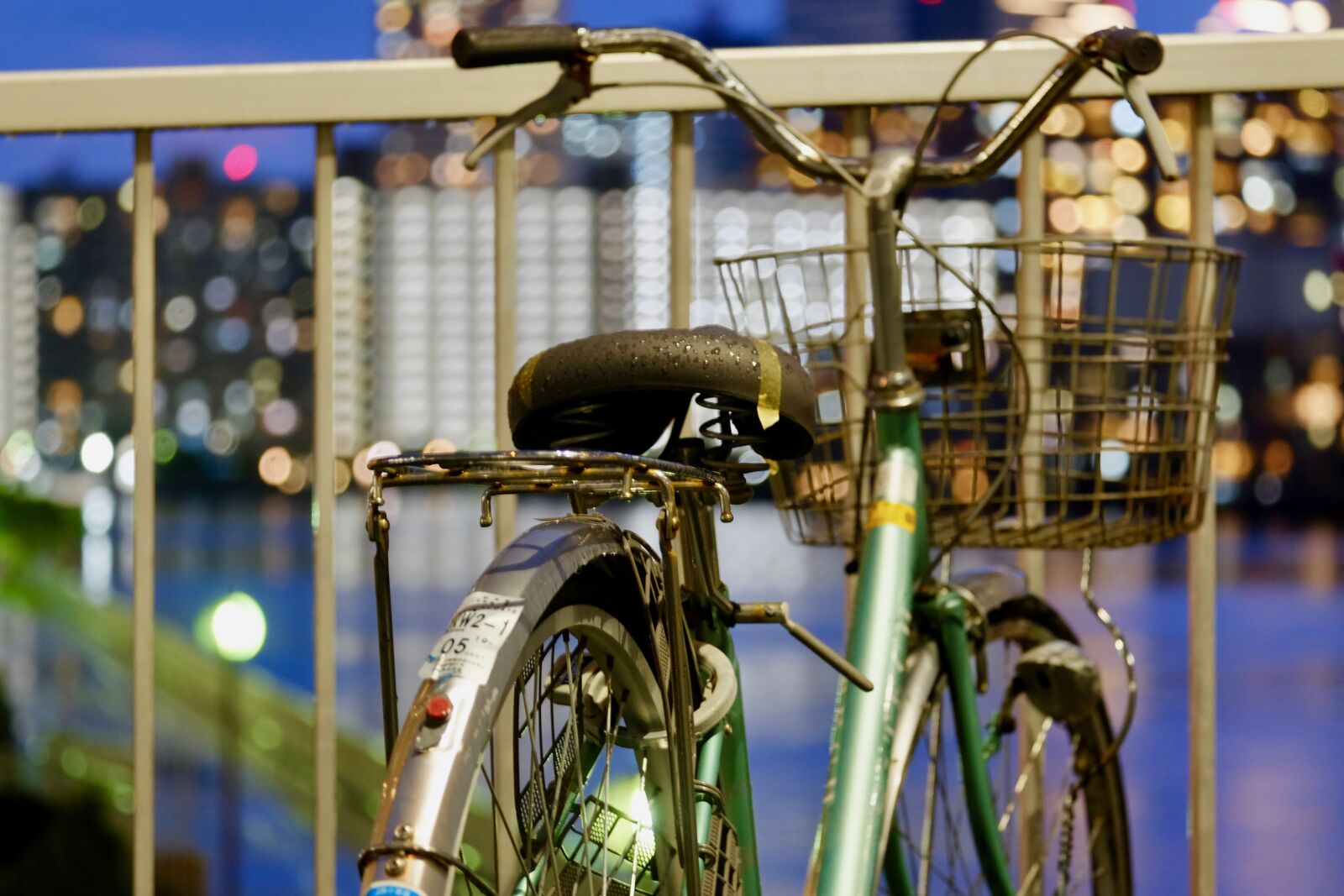 Fujifilm XF 55-200mm F3.5-4.8 R LM OIS sample photo. Bicycle, night view, riverside photography
