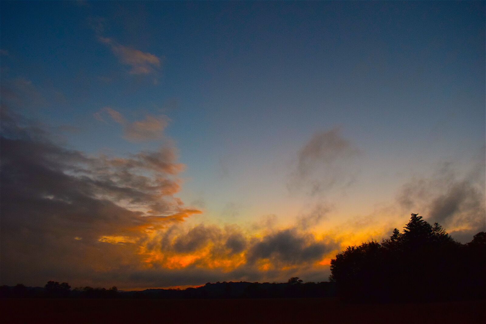Nikon D3300 sample photo. Sunset, clouds, horizon photography