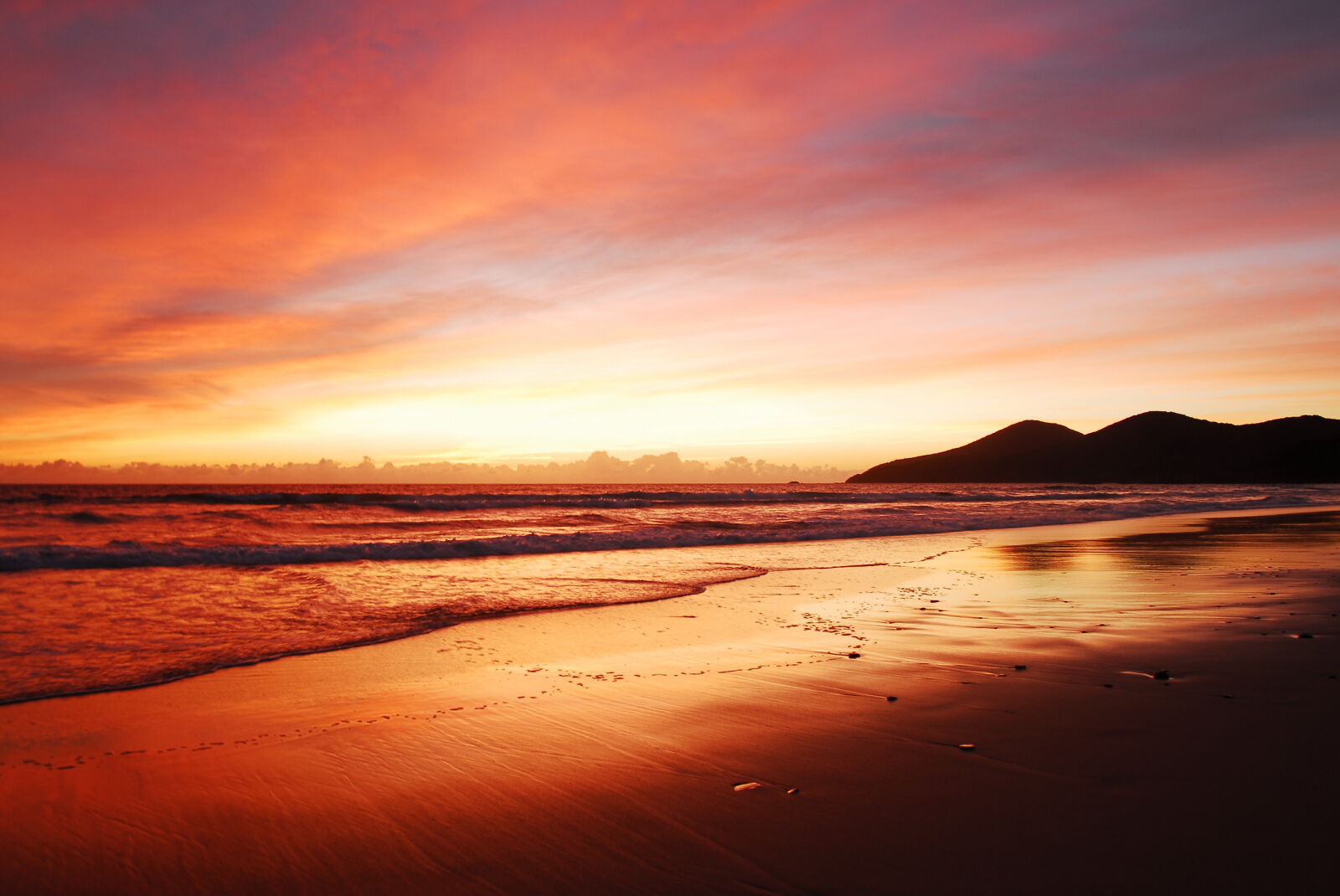 Nikon D200 sample photo. Beach, forster, mountains, new photography