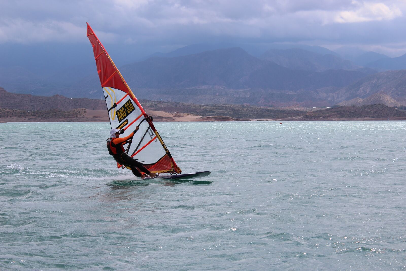 Canon EOS 1200D (EOS Rebel T5 / EOS Kiss X70 / EOS Hi) sample photo. Windsurfing, slalom, mendoza photography
