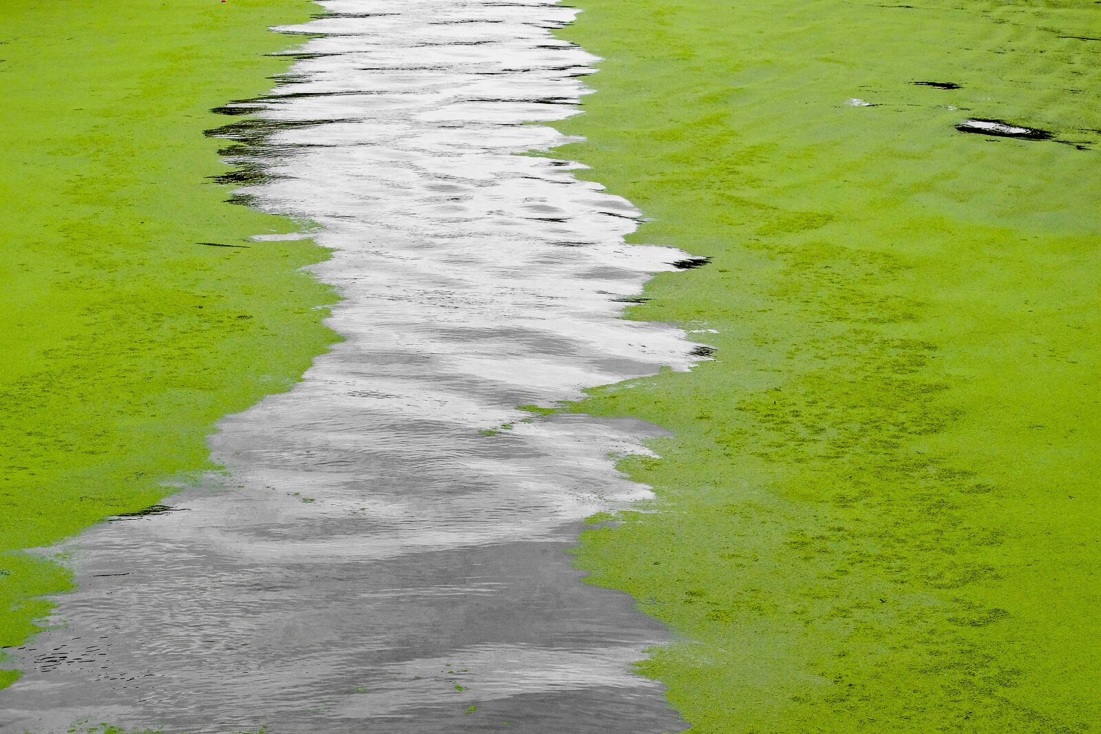 Fujifilm X30 sample photo. Canal, water, froth photography