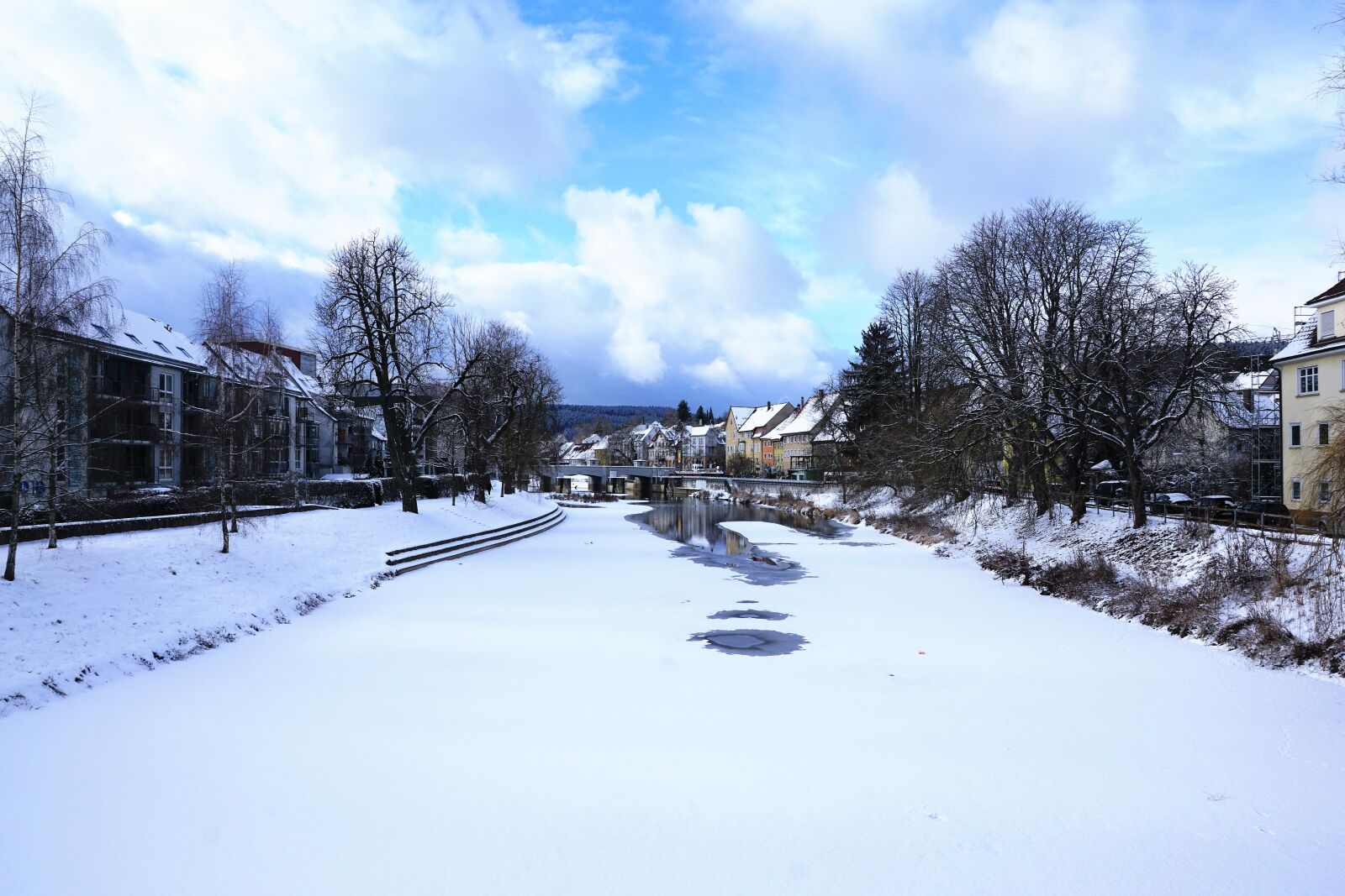 Sony ILCA-77M2 + Sony DT 16-50mm F2.8 SSM sample photo. Tuttlingen, danube, river photography
