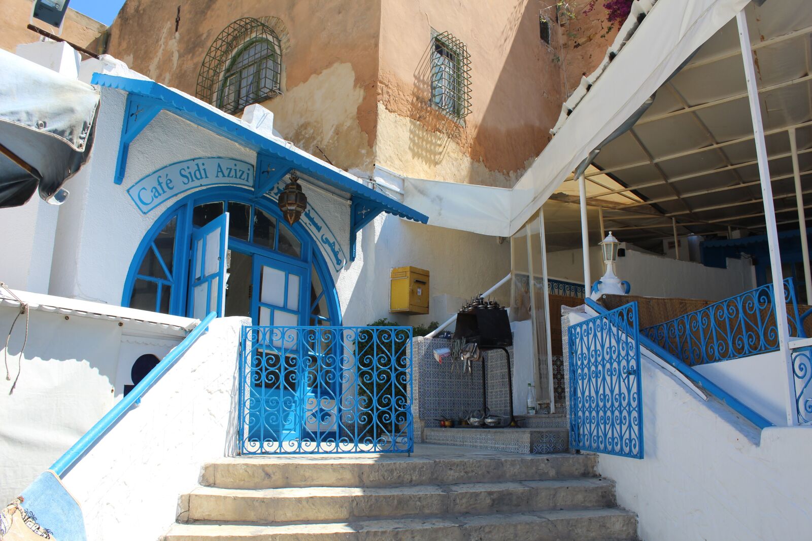 Canon EOS 600D (Rebel EOS T3i / EOS Kiss X5) sample photo. Tunisia, city, tourism photography