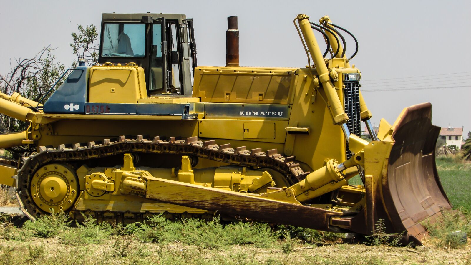 Canon PowerShot SX400 IS sample photo. Bulldozer, yellow, machine photography